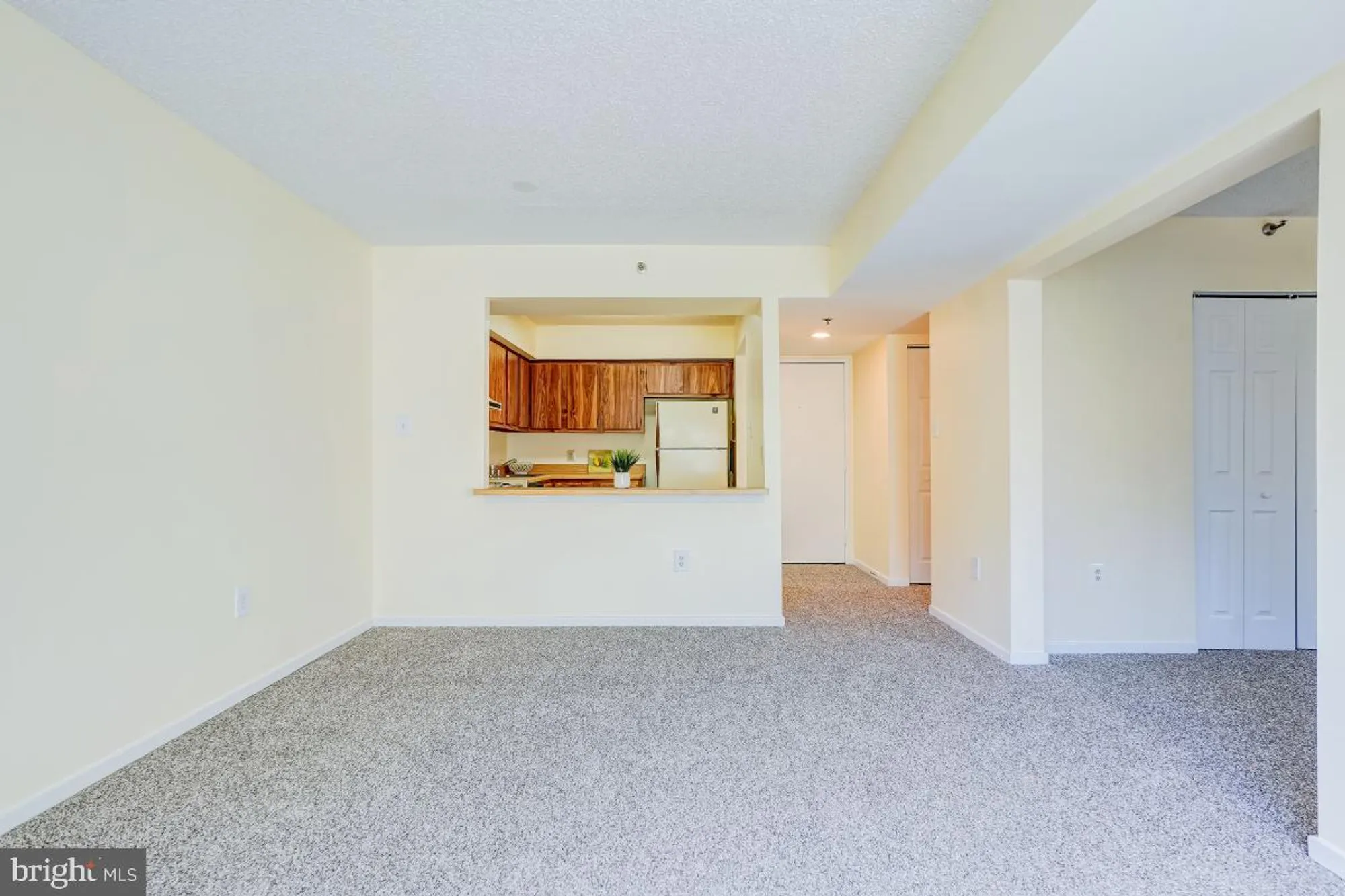 Property Slideshow image 10 of 34 | 2921 n leisure world blvd 1-226, Silver Spring, MD, 20906