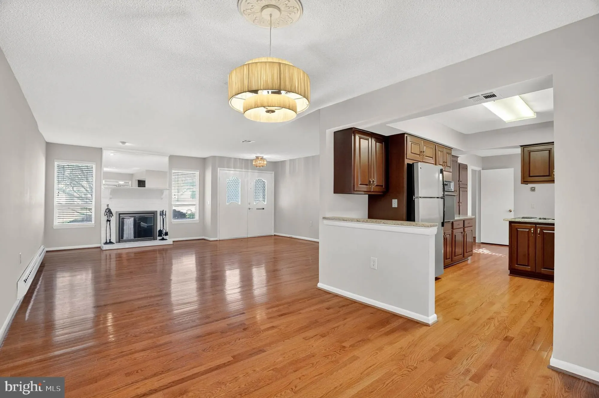 Property Slideshow image 8 of 32 | 3416 island creek ct 127-c, Silver Spring, MD, 20906