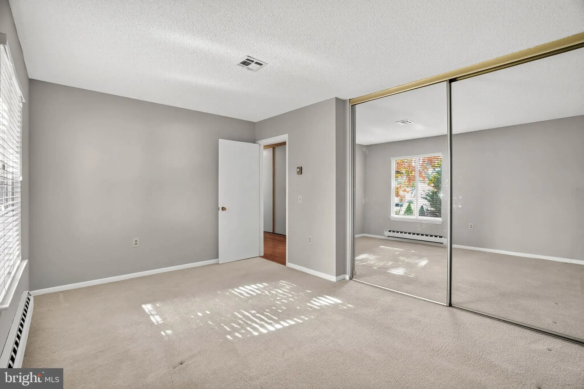 Property Slideshow image 24 of 32 | 3416 island creek ct 127-c, Silver Spring, MD, 20906