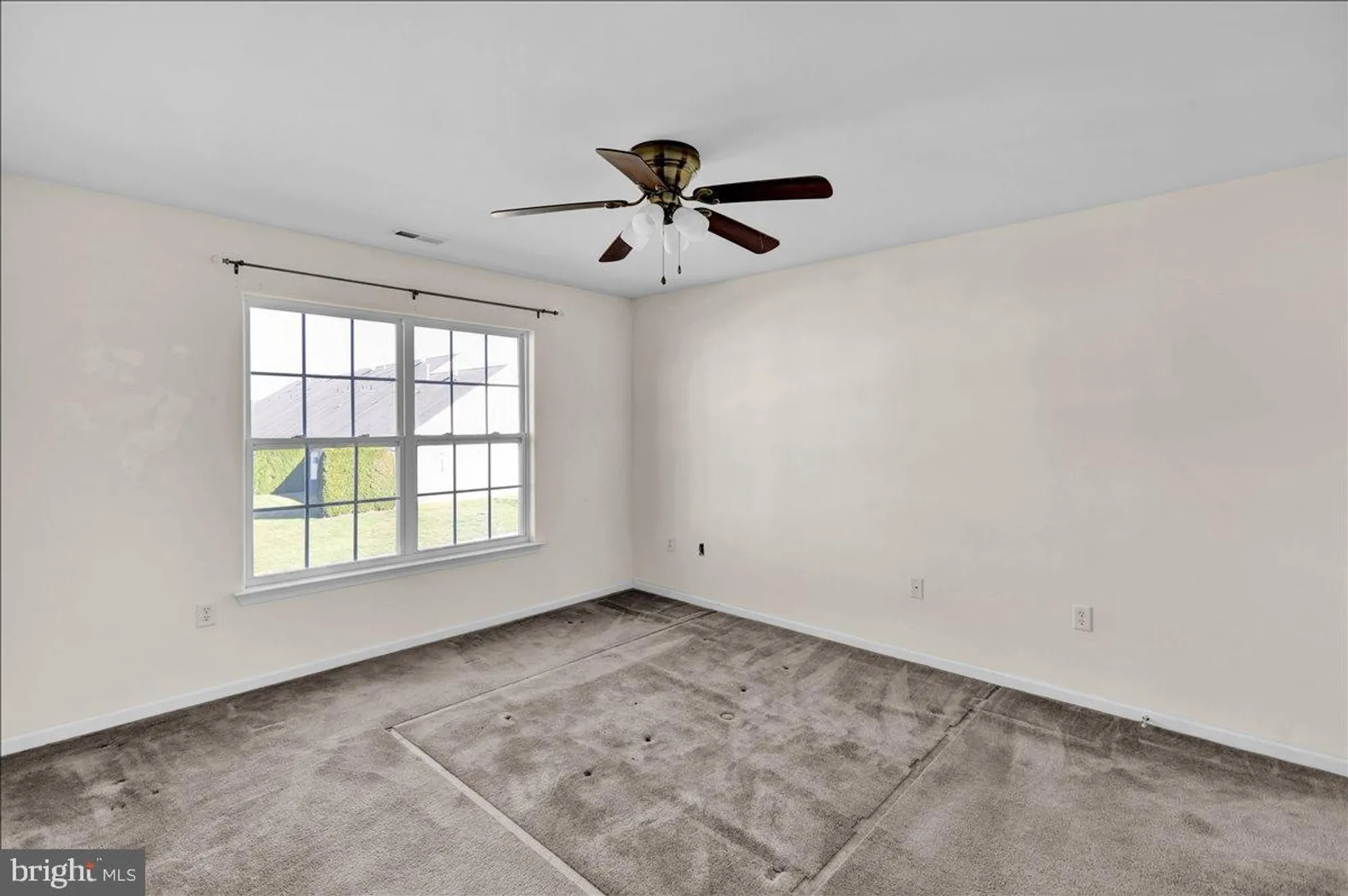 Property Slideshow image 29 of 39 | 124 village dr, Blandon, PA, 19510