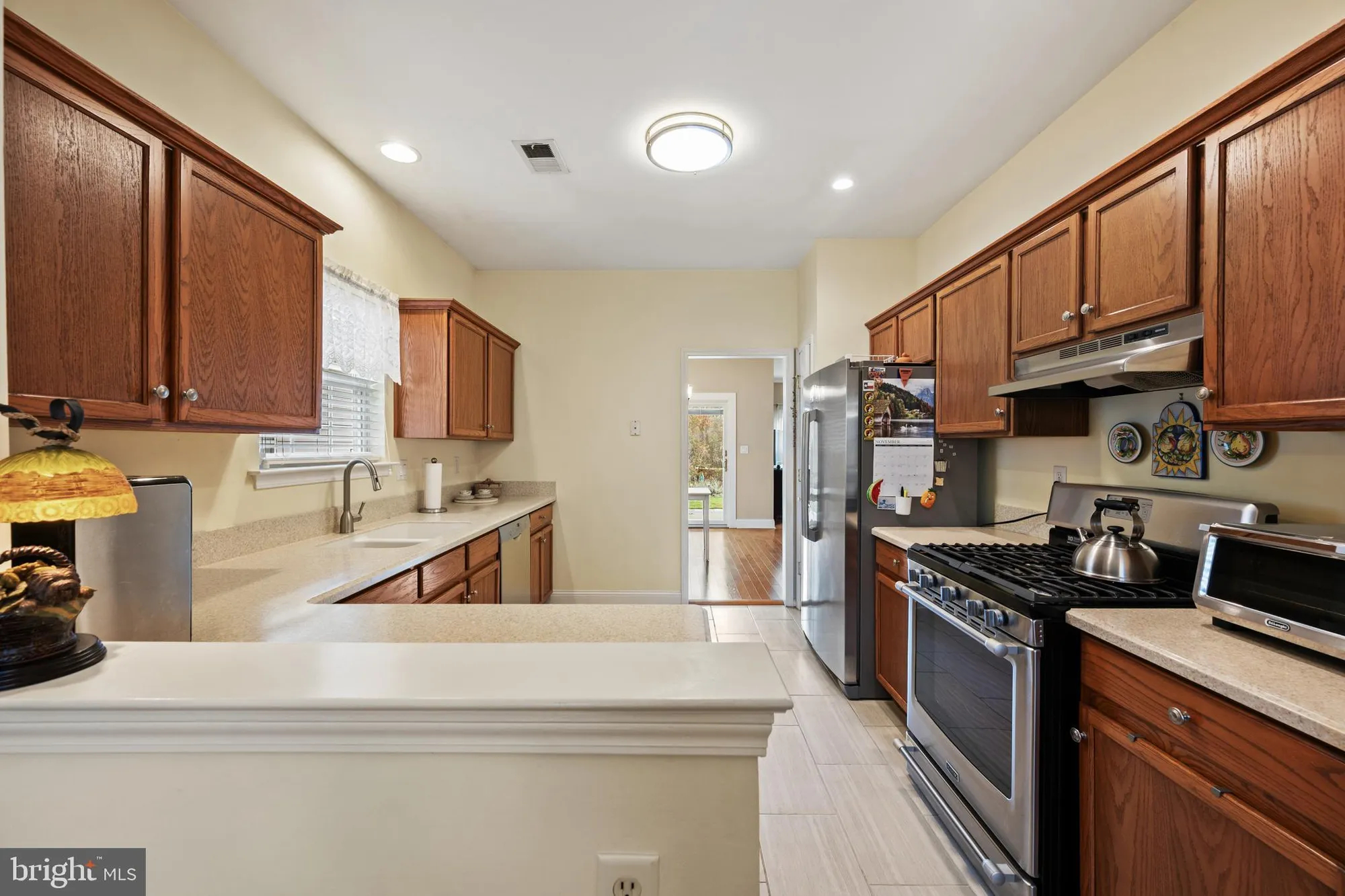 Property Slideshow image 10 of 45 | 6 grande blvd, Princeton Junction, NJ, 08550