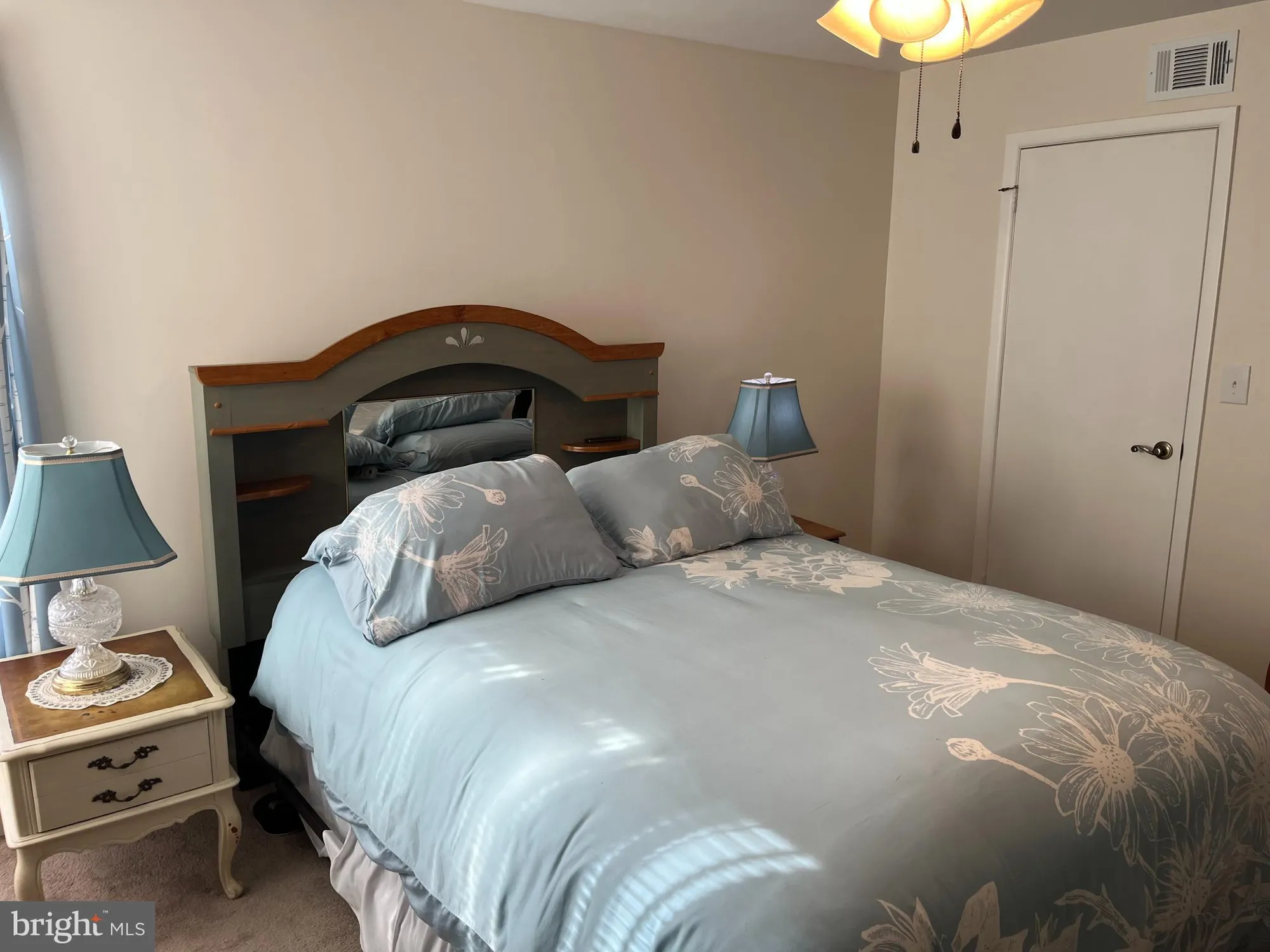 Property Slideshow image 23 of 30 | 53 finchley ct, Southampton, NJ, 08088