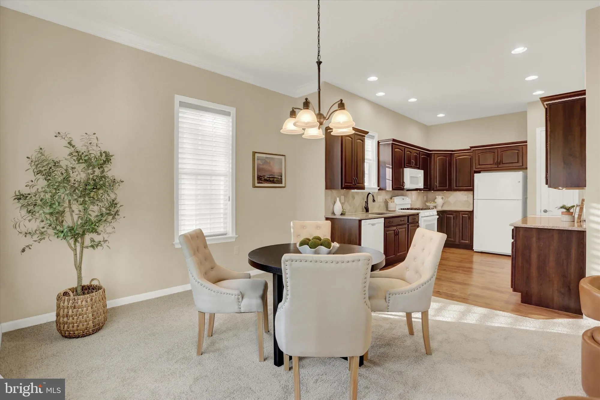 Property Slideshow image 16 of 54 | 226 carmella dr, Mechanicsburg, PA, 17050