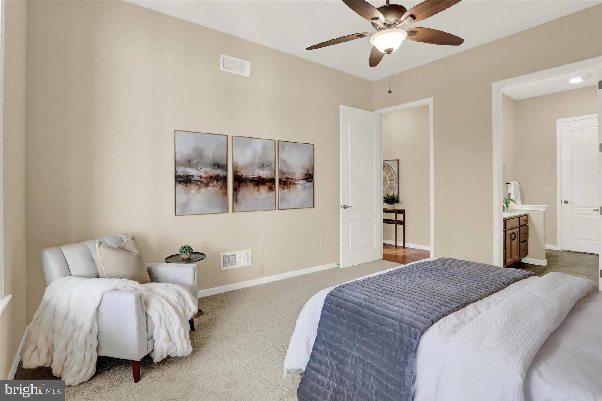 Property Slideshow image 26 of 54 | 226 carmella dr, Mechanicsburg, PA, 17050