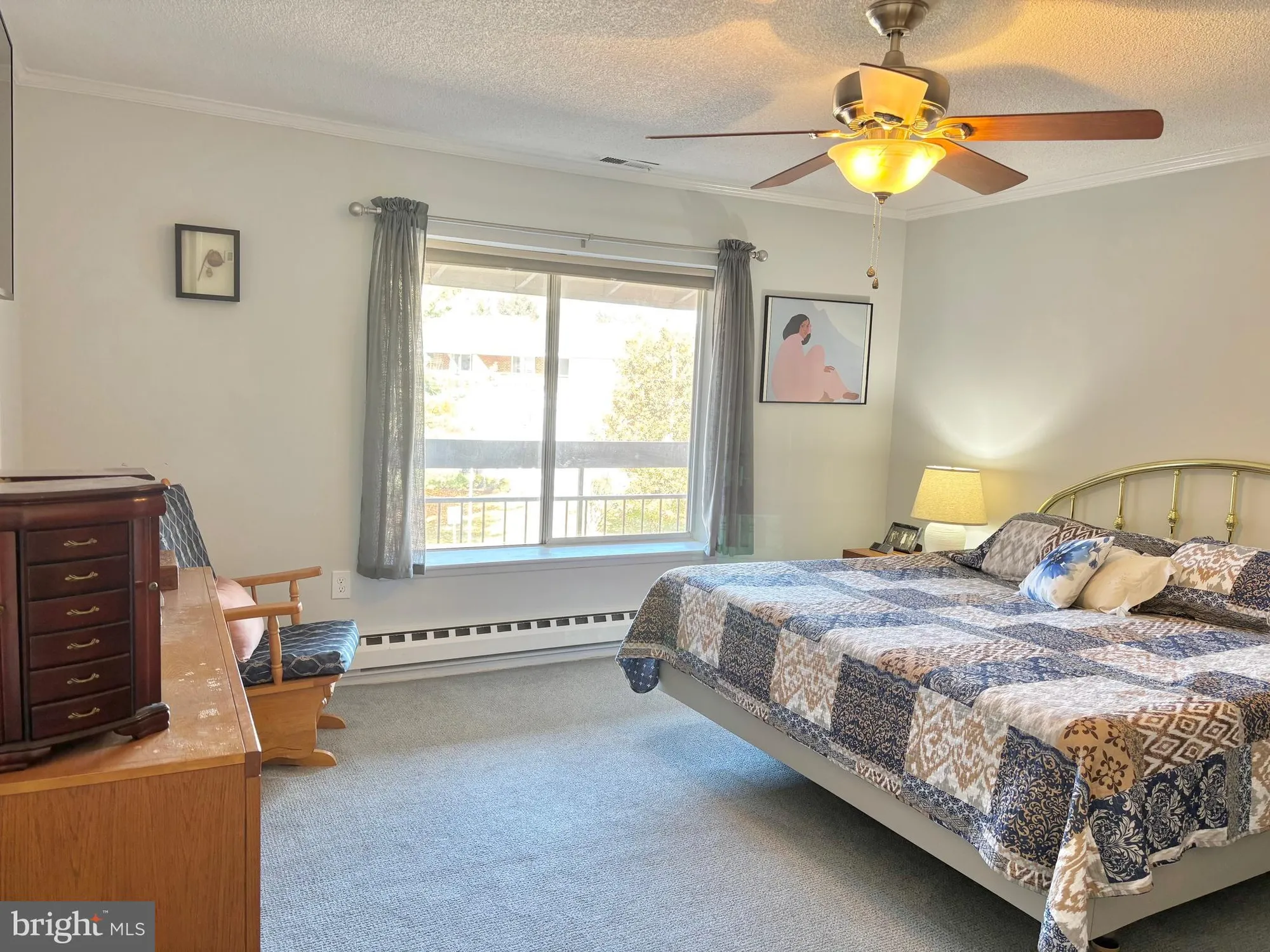 Property Slideshow image 12 of 27 | 15111 glade dr 12-3d, Silver Spring, MD, 20906