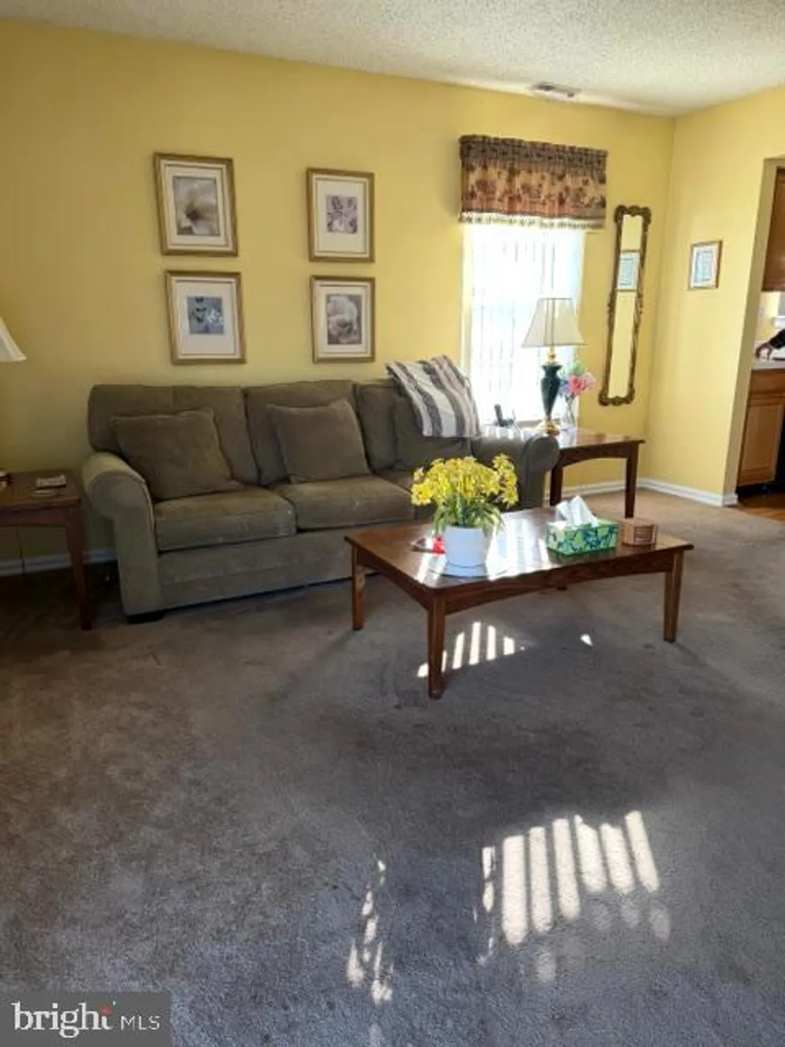 Property Slideshow image 5 of 11 | 734 virgin island dr, Williamstown, NJ, 08094