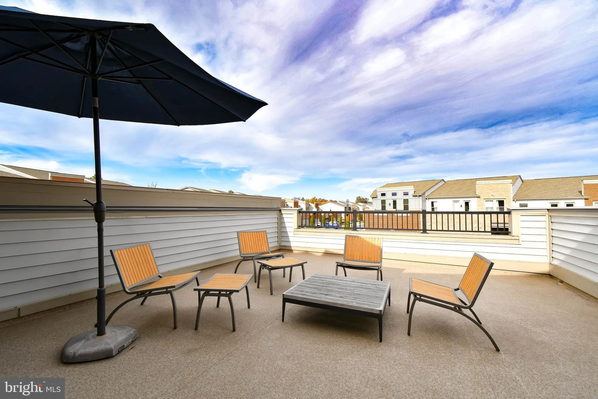 Property Slideshow image 50 of 62 | 42789 macbeth ter, Ashburn, VA, 20148