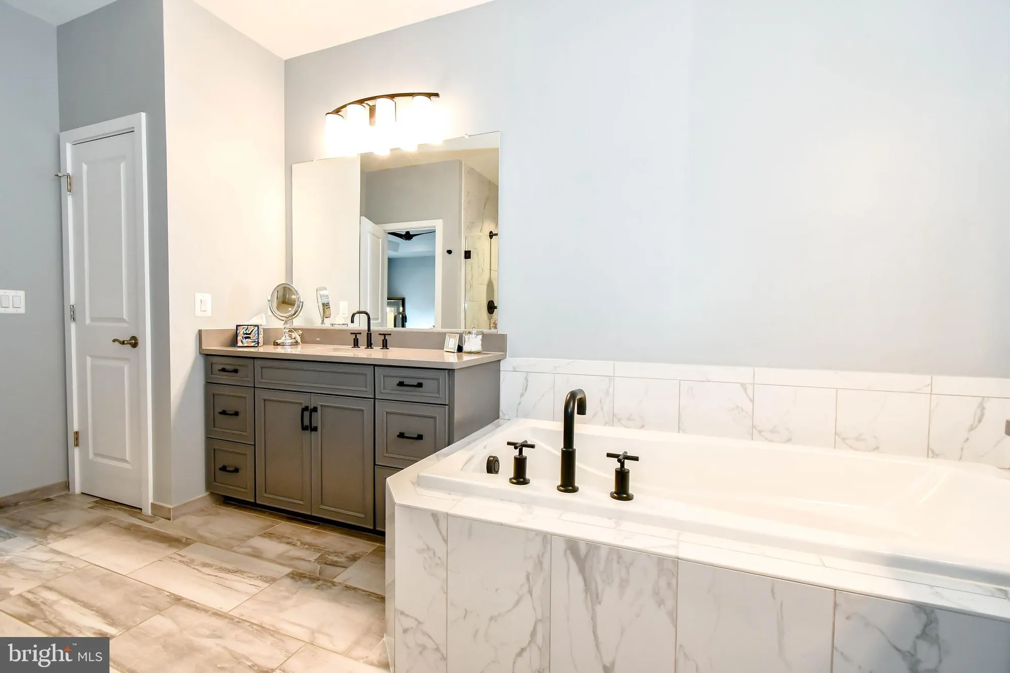 Property Slideshow image 40 of 62 | 42789 macbeth ter, Ashburn, VA, 20148