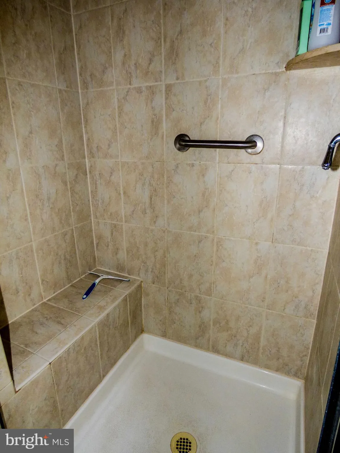 Property Slideshow image 15 of 32 | 44529 blueridge meadows dr, Ashburn, VA, 20147