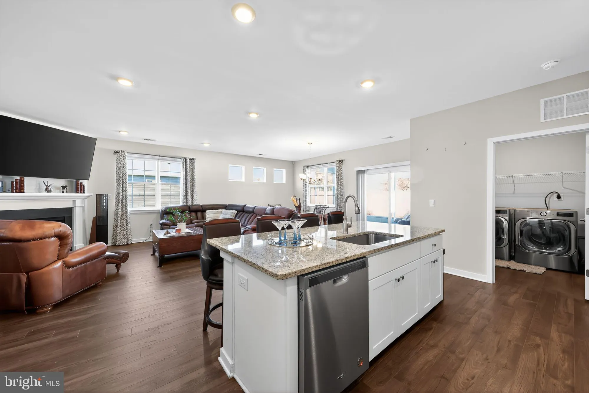 Property Slideshow image 10 of 31 | 103 congressional ct, Moorestown, NJ, 08057