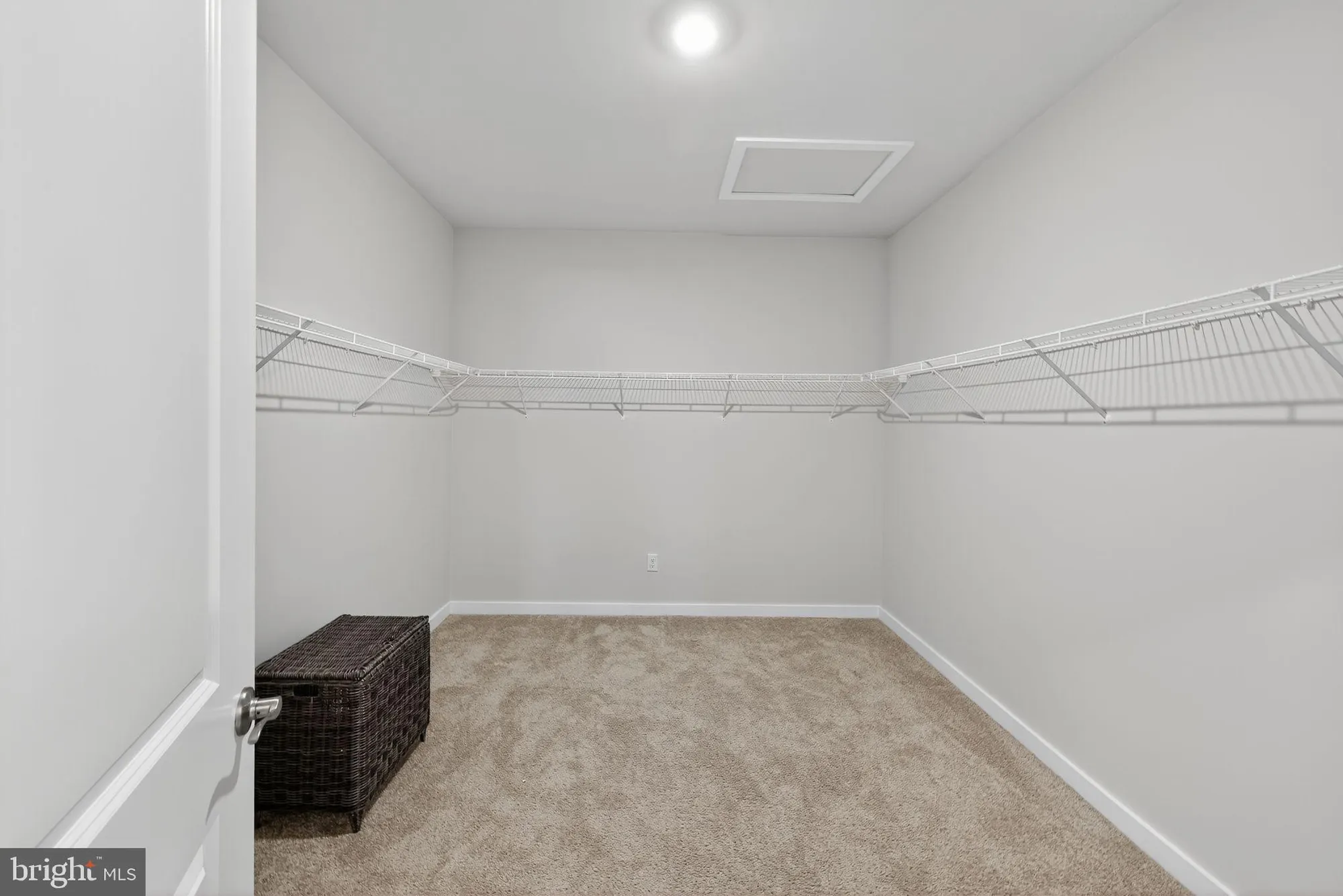 Property Slideshow image 21 of 31 | 103 congressional ct, Moorestown, NJ, 08057