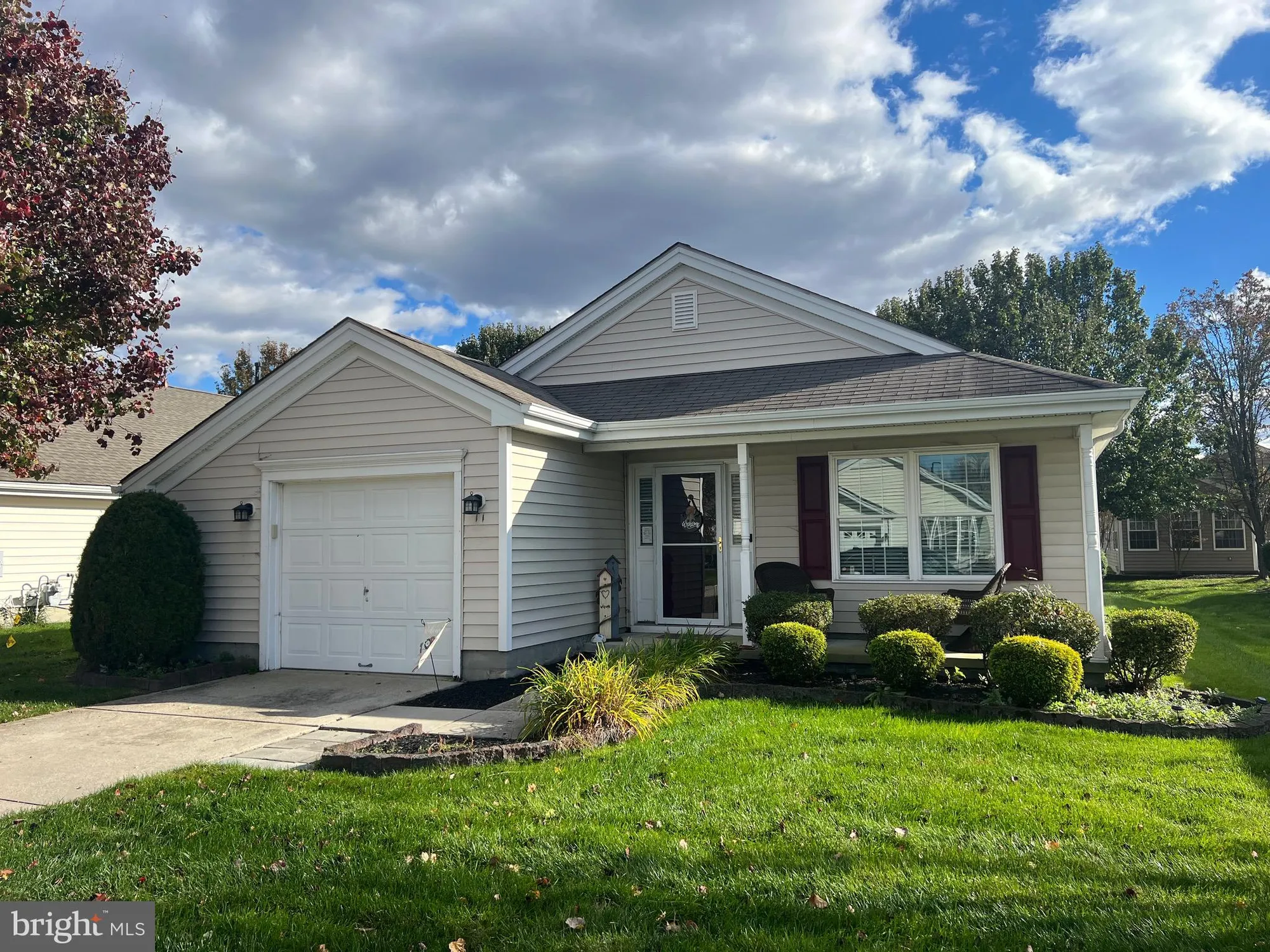 Property Slideshow image 1 of 1 | 11 brandon ln, Sewell, NJ, 08080