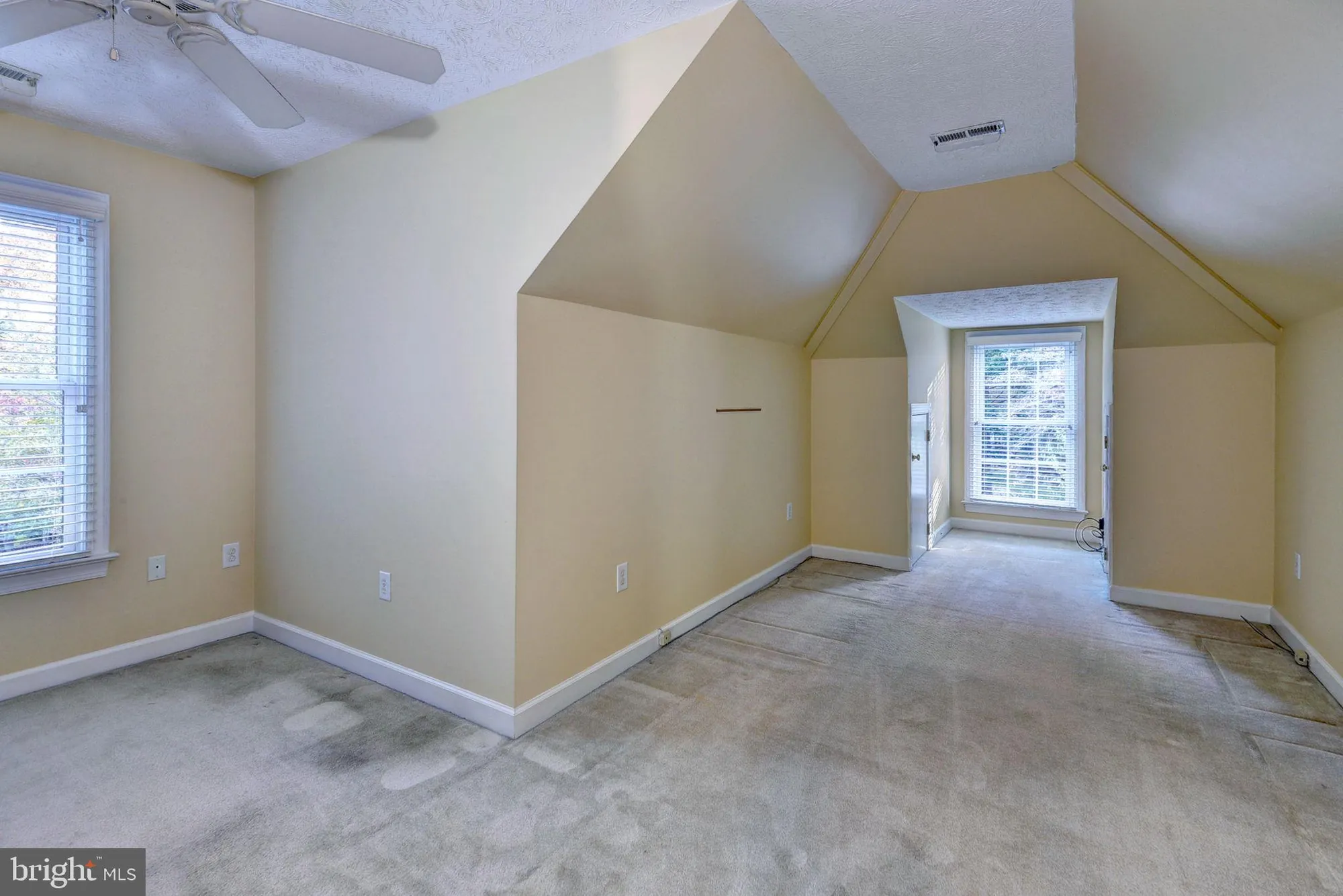 Property Slideshow image 32 of 50 | 104 killington, Williamsburg, VA, 23188