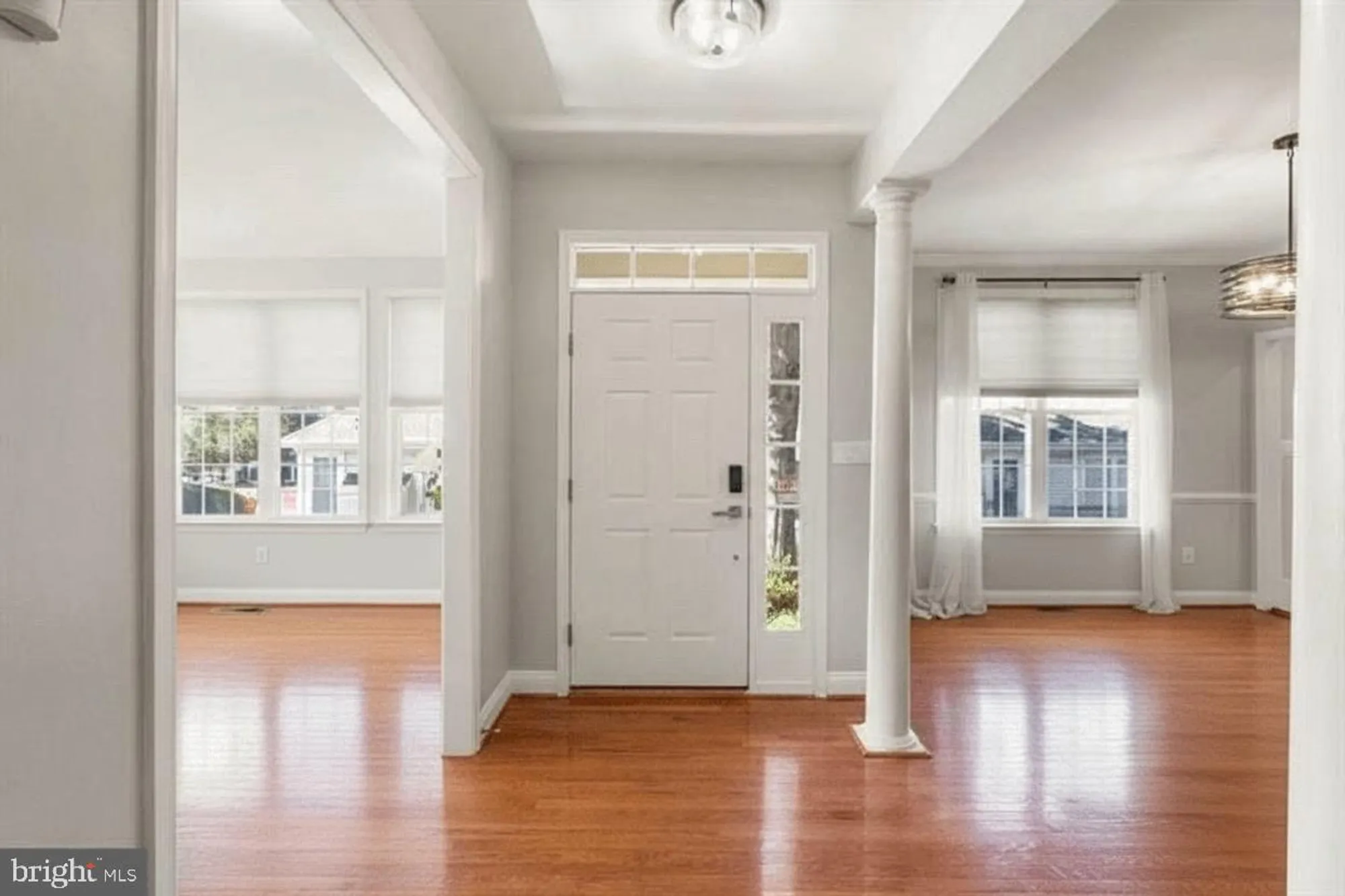 Property Slideshow image 5 of 50 | 17680 glass ridge pl, Gainesville, VA, 20155