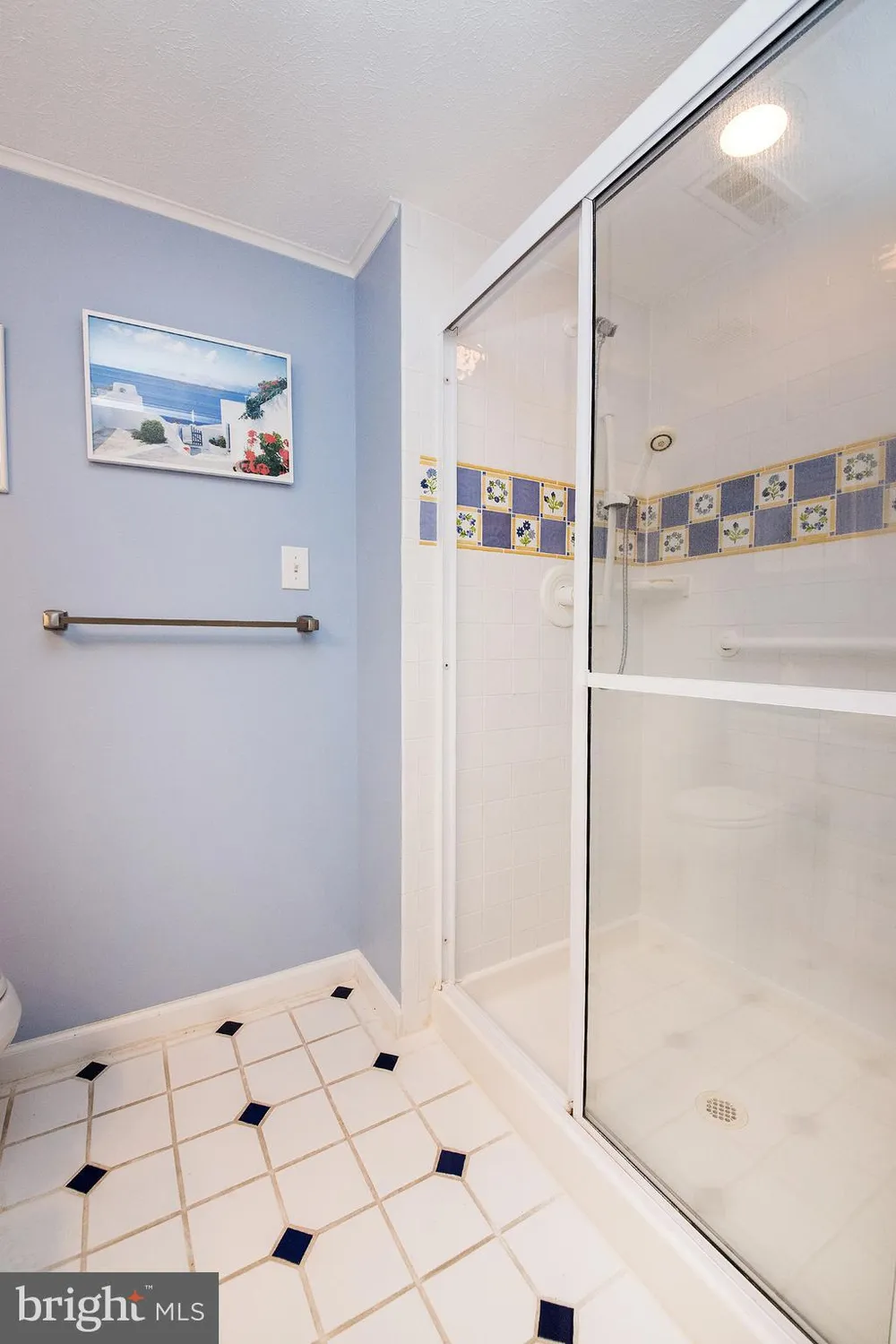 Property Slideshow image 28 of 39 | 420 elderberry ct, Mount Laurel, NJ, 08054