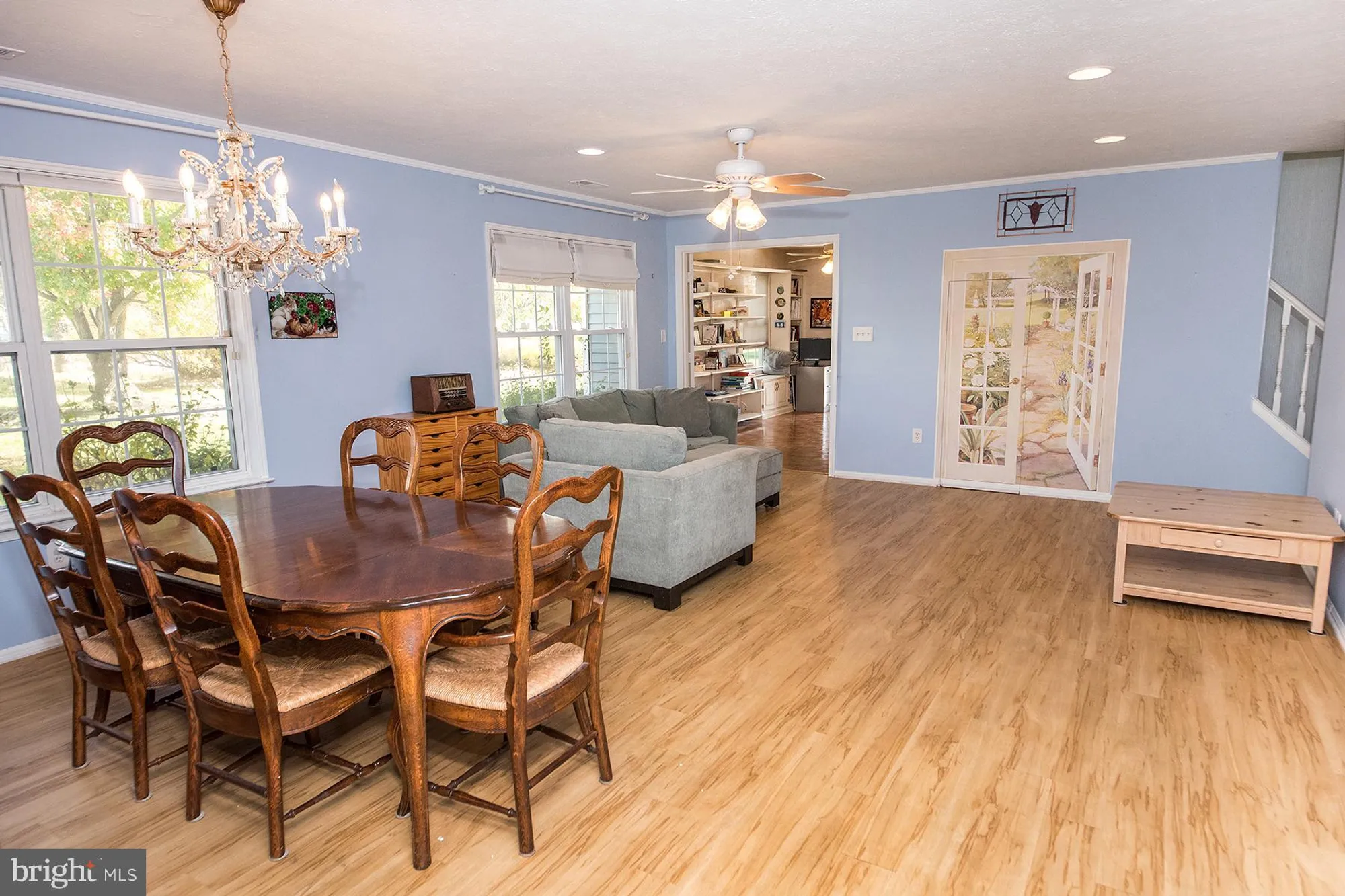 Property Slideshow image 10 of 39 | 420 elderberry ct, Mount Laurel, NJ, 08054