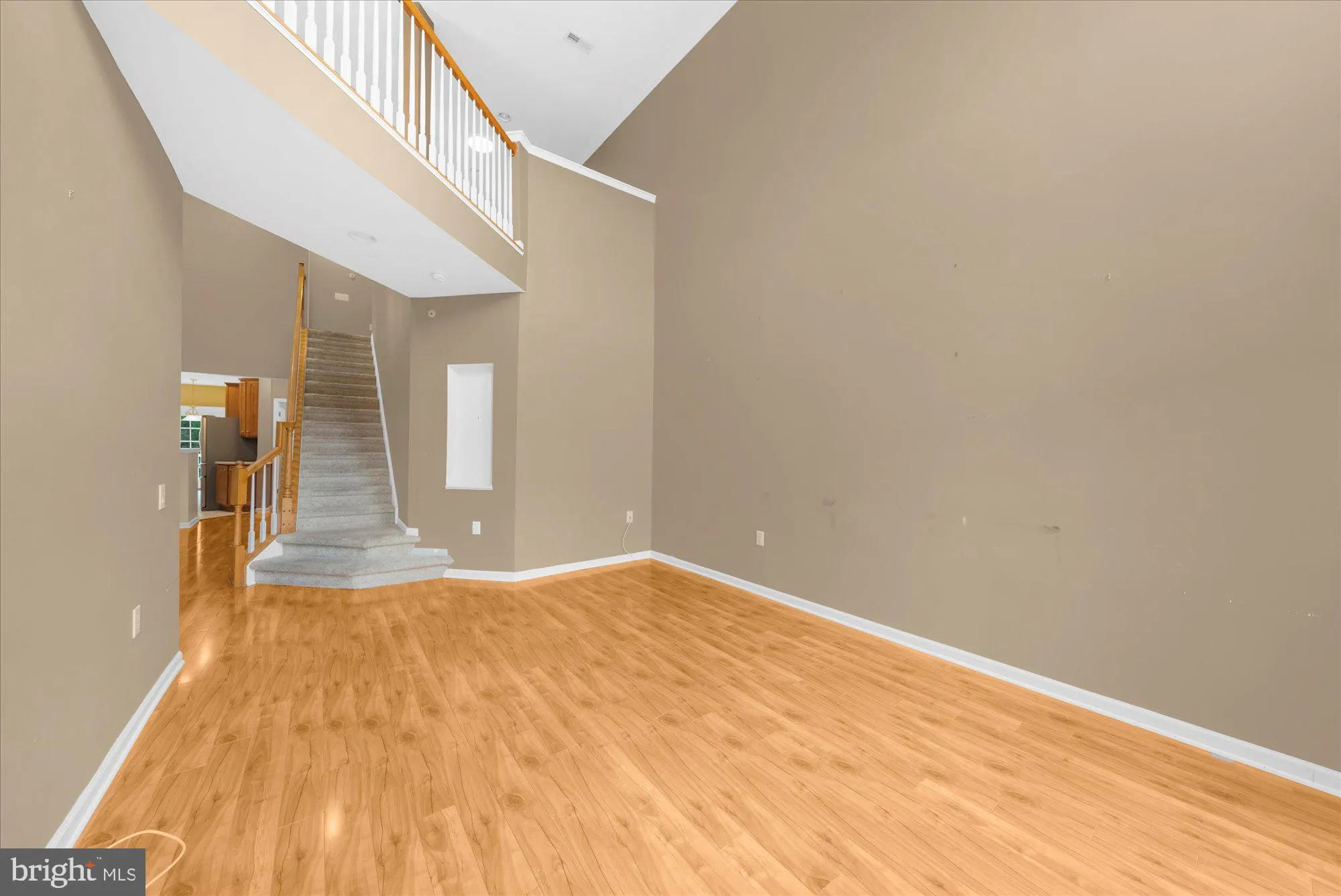 Property Slideshow image 5 of 44 | 813 geranium dr, Warrington, PA, 18976