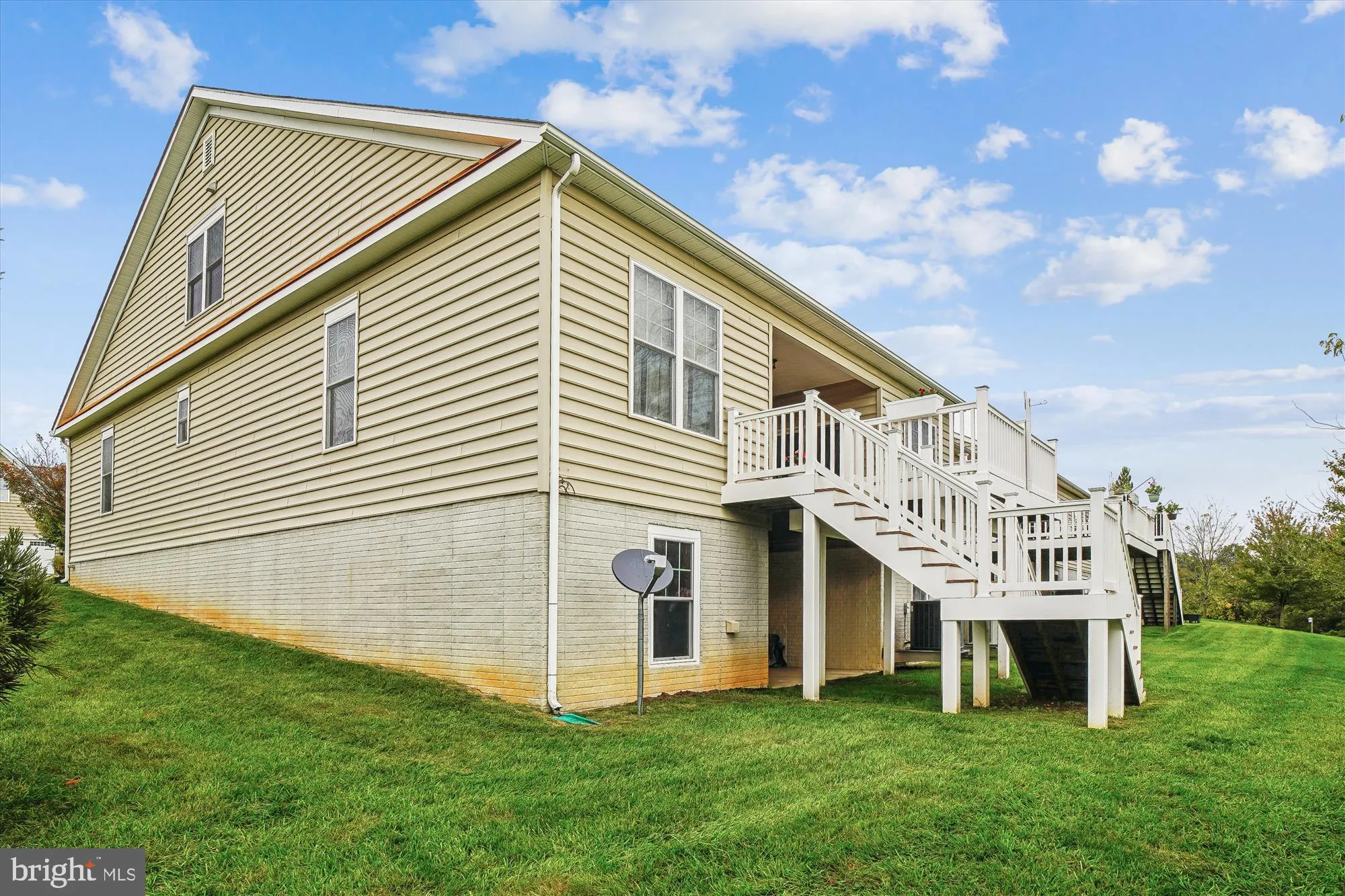 Property Slideshow image 31 of 39 | 2855 chauncey hill dr # 33, Manchester, MD, 21102