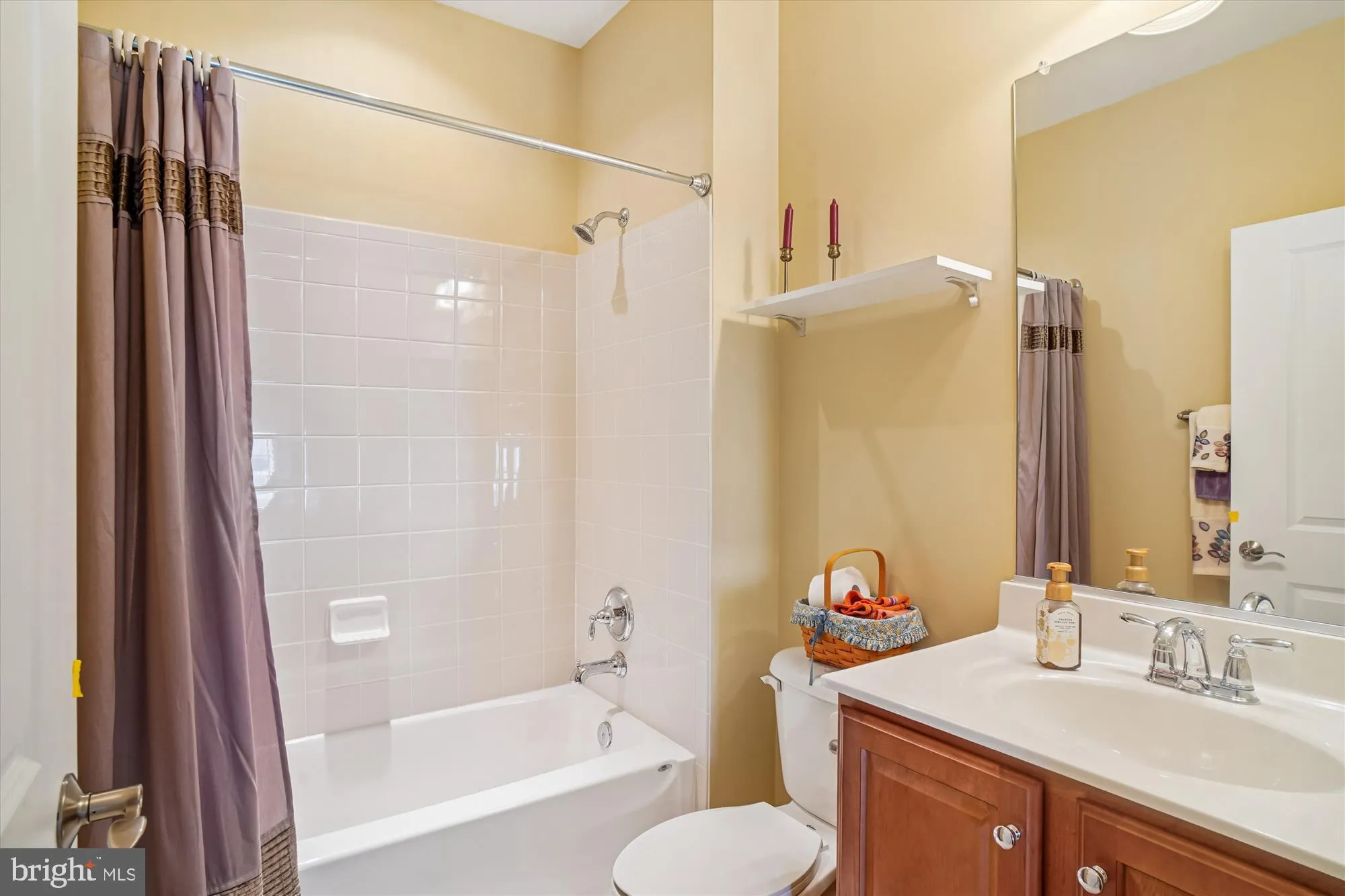 Property Slideshow image 5 of 39 | 2855 chauncey hill dr # 33, Manchester, MD, 21102