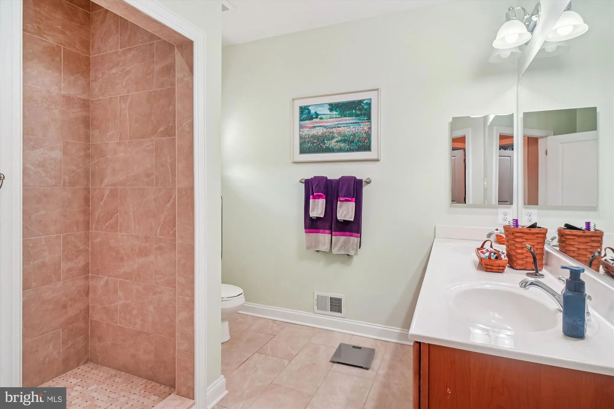 Property Slideshow image 11 of 39 | 2855 chauncey hill dr # 33, Manchester, MD, 21102
