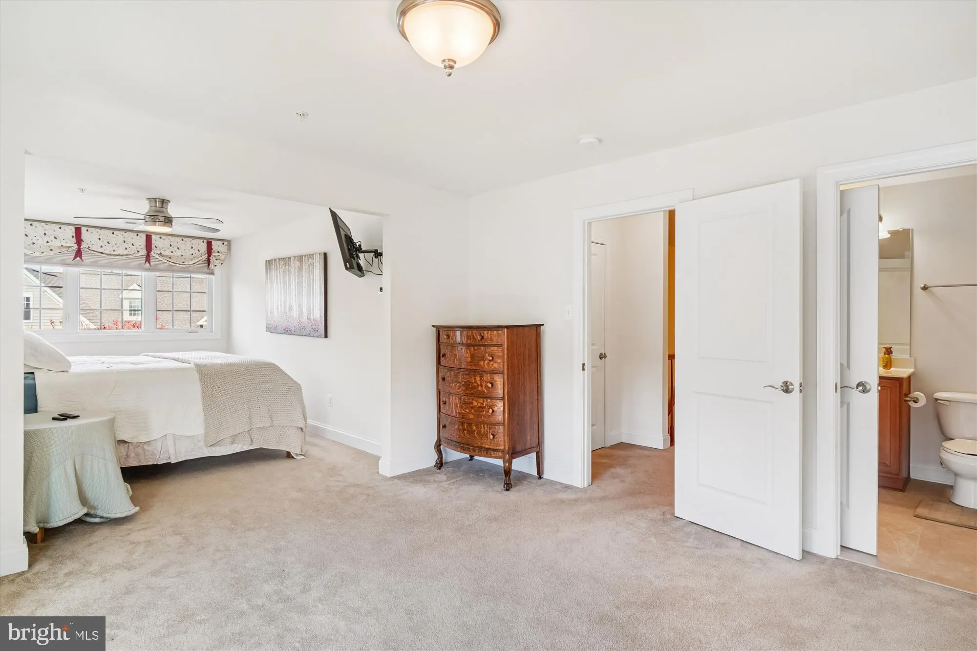 Property Slideshow image 28 of 39 | 2855 chauncey hill dr # 33, Manchester, MD, 21102