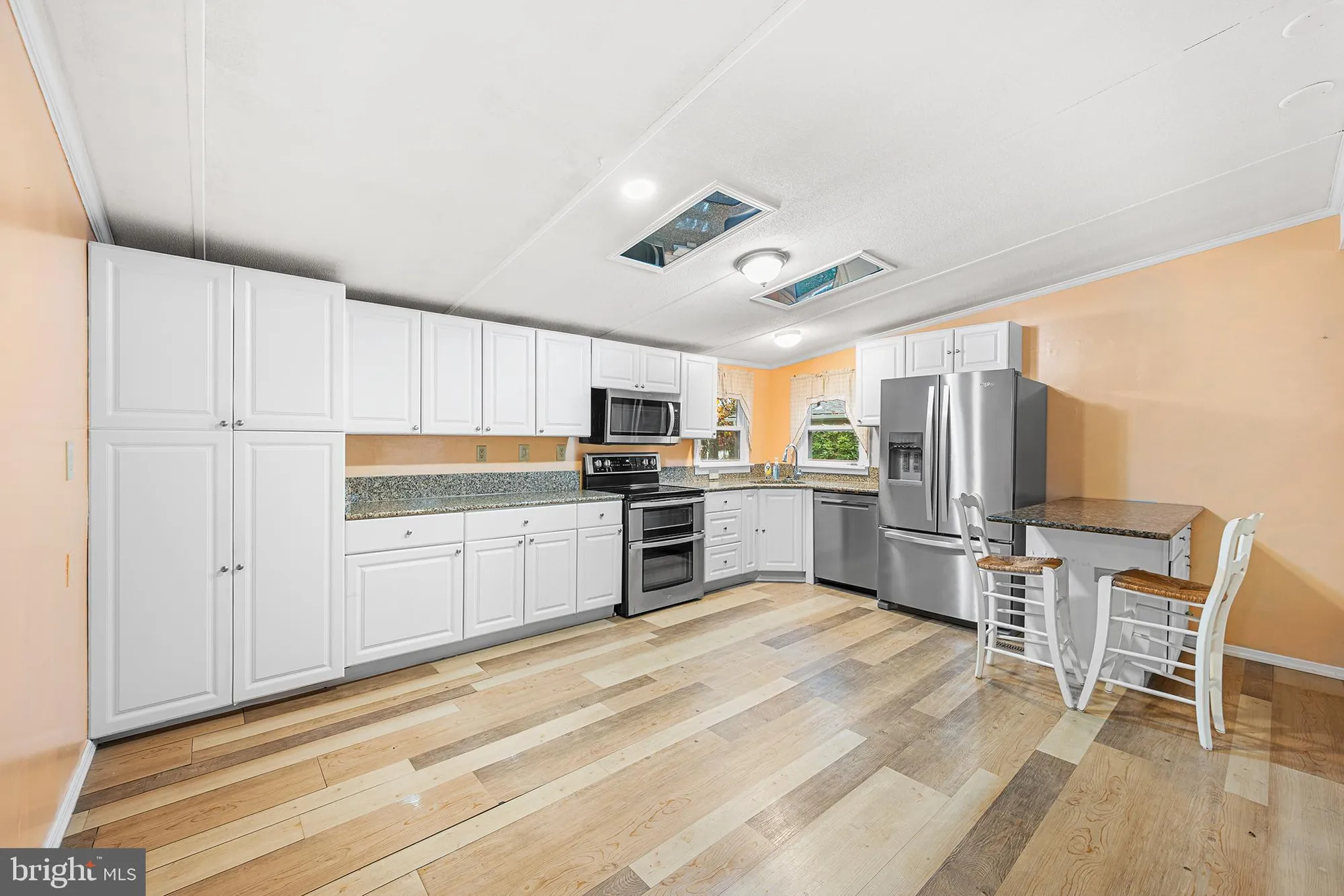 Property Slideshow image 6 of 27 | 4 locust ct, Mays Landing, NJ, 08330