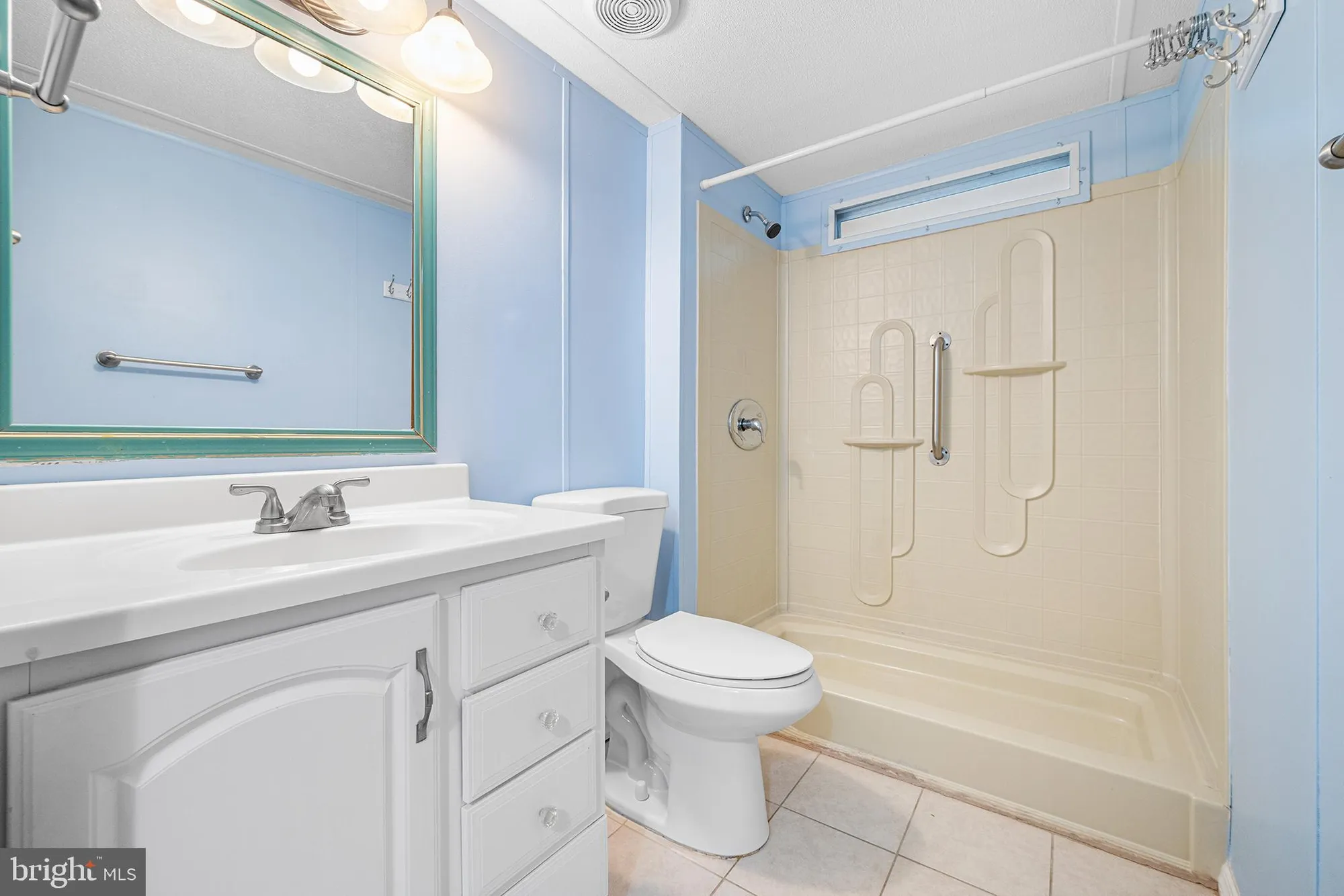 Property Slideshow image 19 of 27 | 4 locust ct, Mays Landing, NJ, 08330