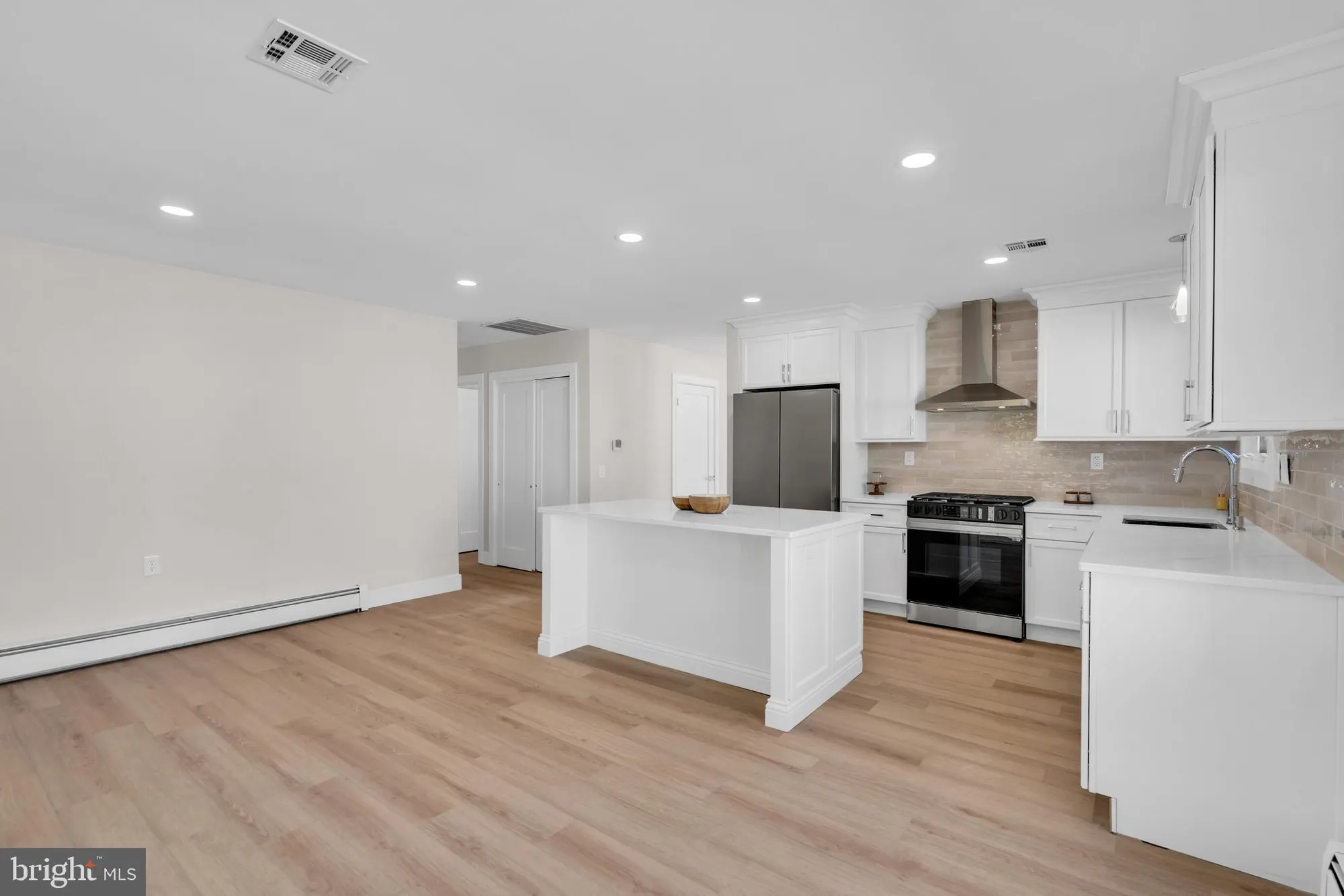 Property Slideshow image 8 of 26 | 145 cabrillo blvd, Toms River, NJ, 08757