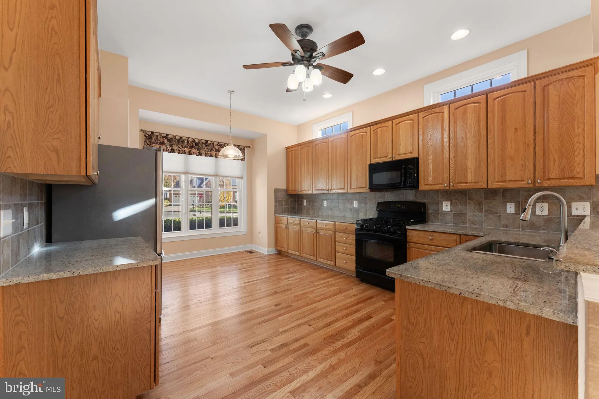 Property Slideshow image 11 of 101 | 5124 faldo dr, Haymarket, VA, 20169