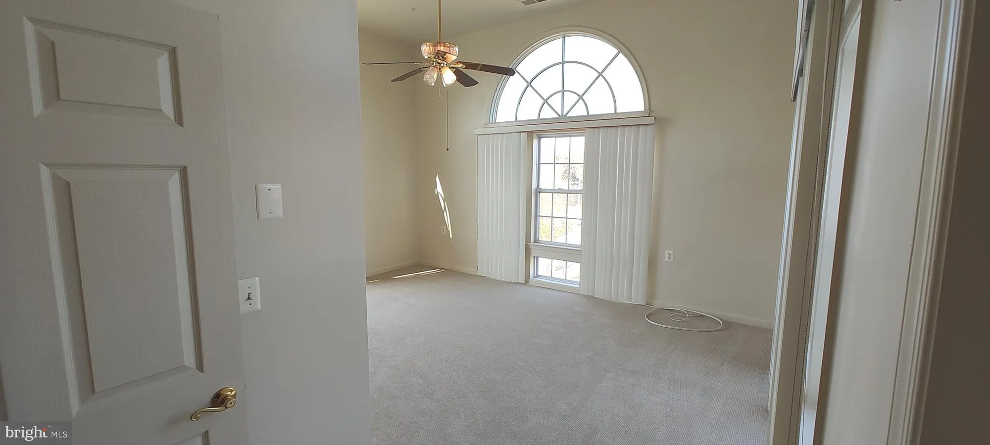 Property Slideshow image 14 of 46 | 1 cameron grove blvd 301, Upper Marlboro, MD, 20774