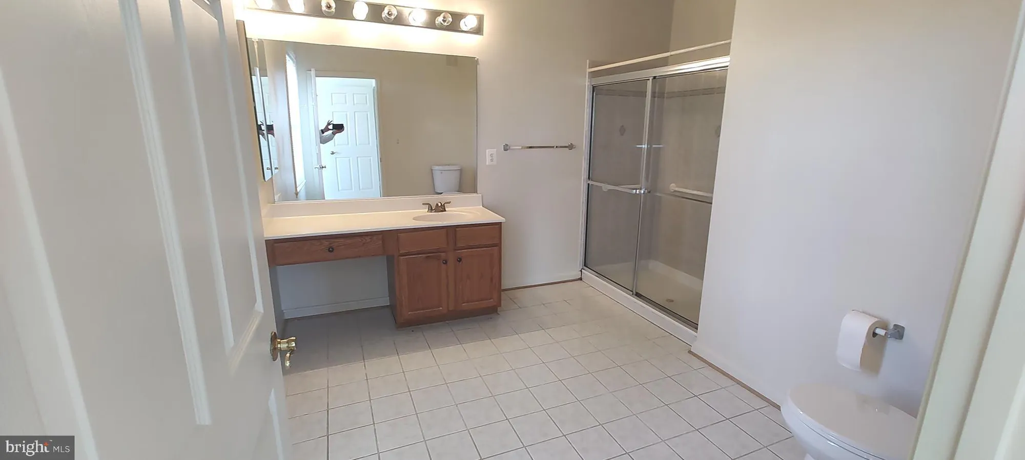 Property Slideshow image 20 of 46 | 1 cameron grove blvd 301, Upper Marlboro, MD, 20774