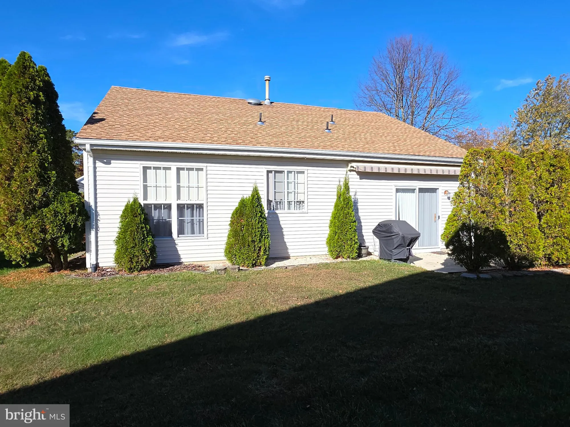 Property Slideshow image 6 of 41 | 61 sandpiper rd, Barnegat, NJ, 08005