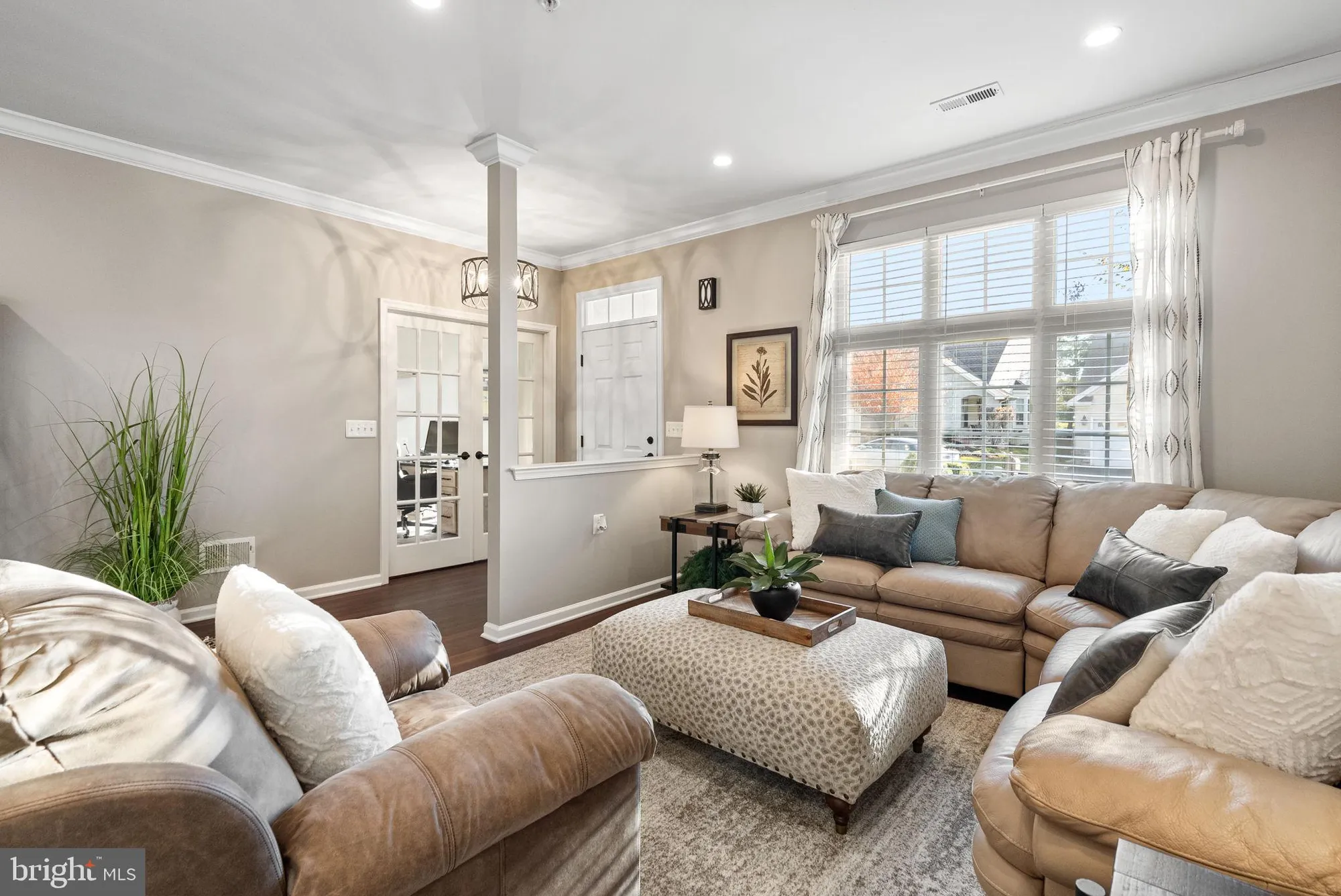 Property Slideshow image 7 of 49 | 1017 conway ct, Warwick, PA, 18974