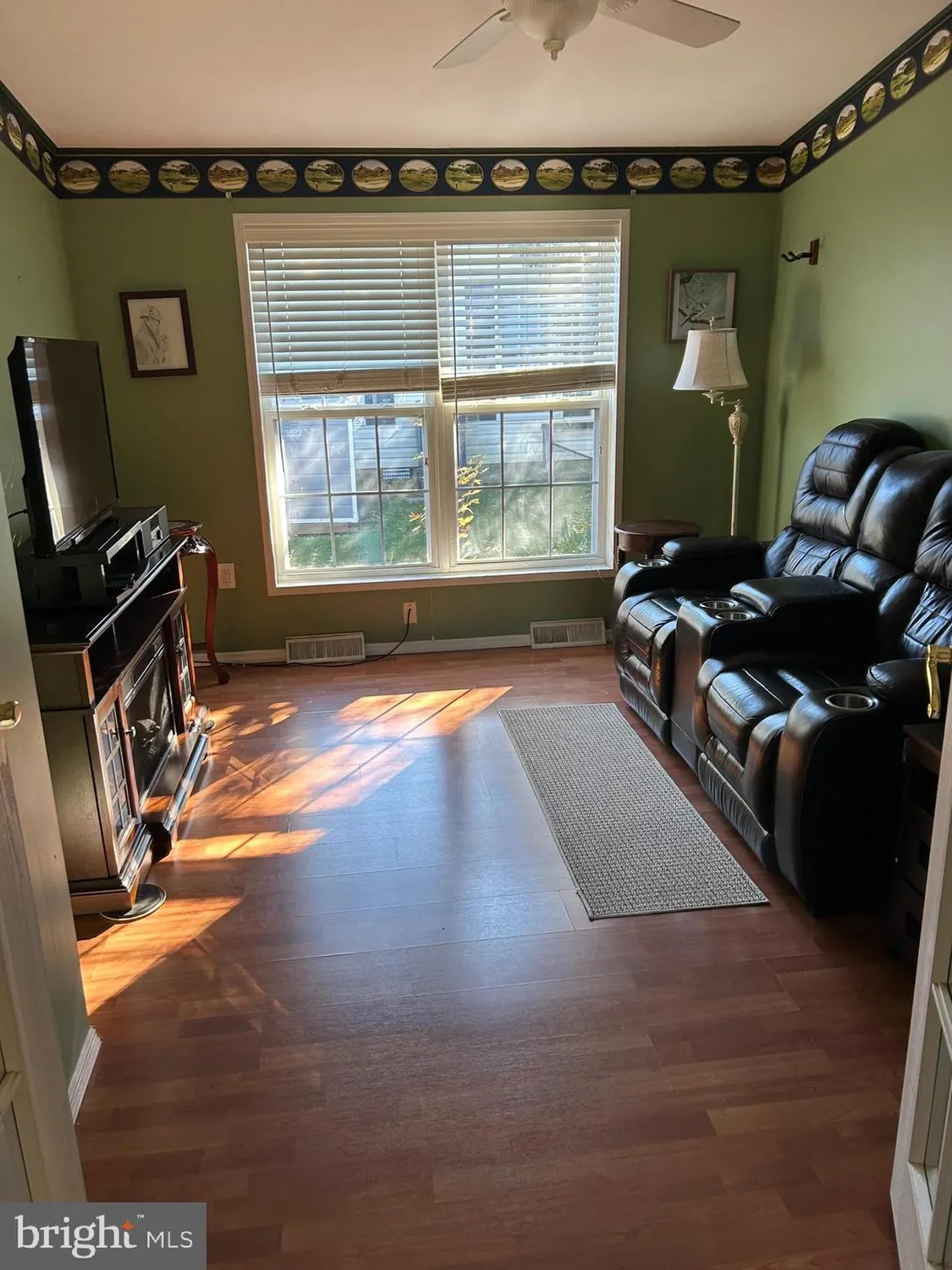 Property Slideshow image 10 of 26 | 197 pebble beach dr, Mays Landing, NJ, 08330