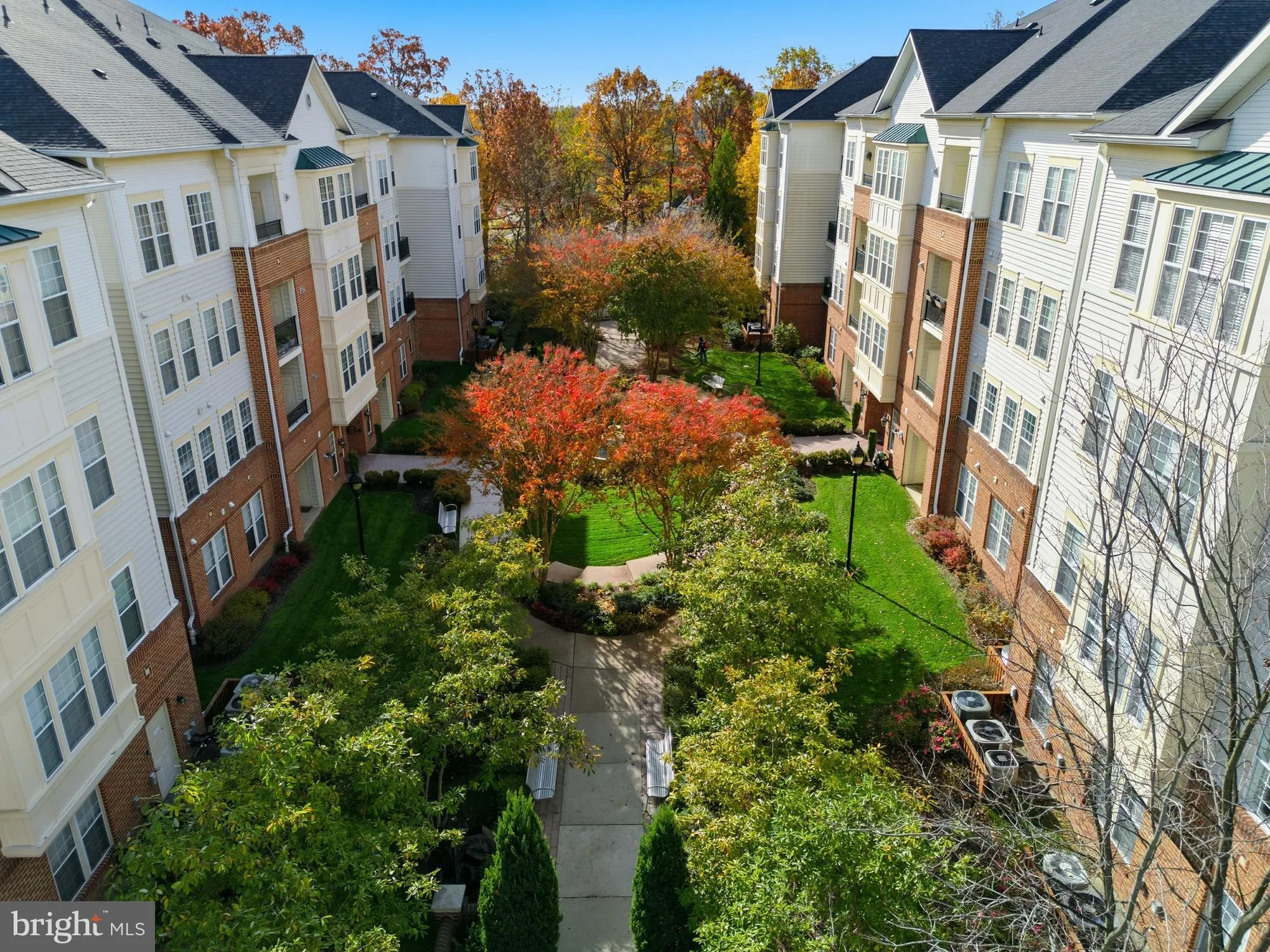 Property Slideshow image 1 of 52 | 2540 kensington gdns unit 303, Ellicott City, MD, 21043