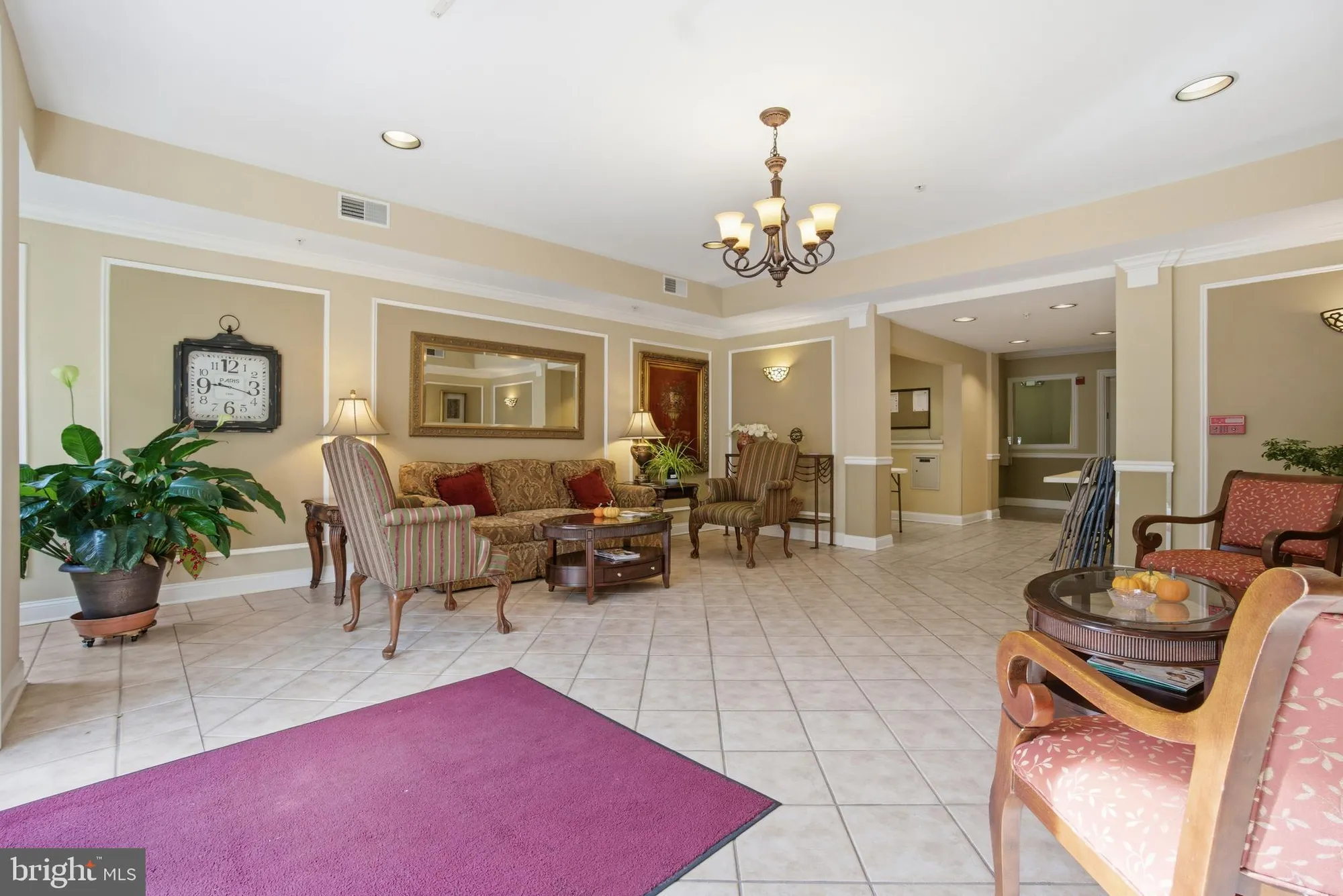Property Slideshow image 8 of 52 | 2540 kensington gdns unit 303, Ellicott City, MD, 21043