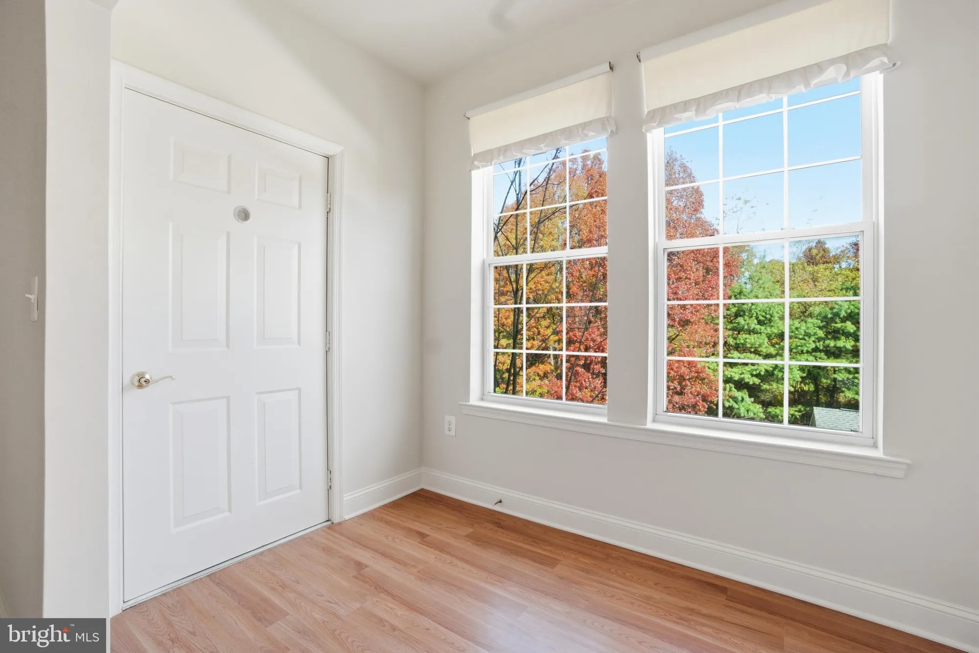Property Slideshow image 27 of 52 | 2540 kensington gdns unit 303, Ellicott City, MD, 21043