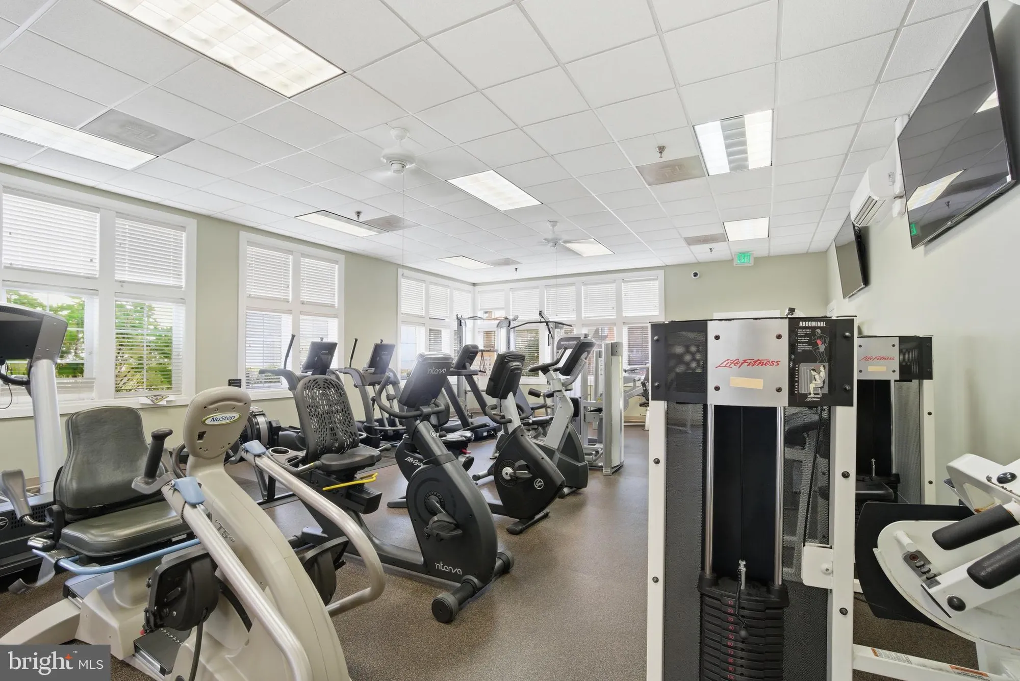 Property Slideshow image 46 of 52 | 2540 kensington gdns unit 303, Ellicott City, MD, 21043