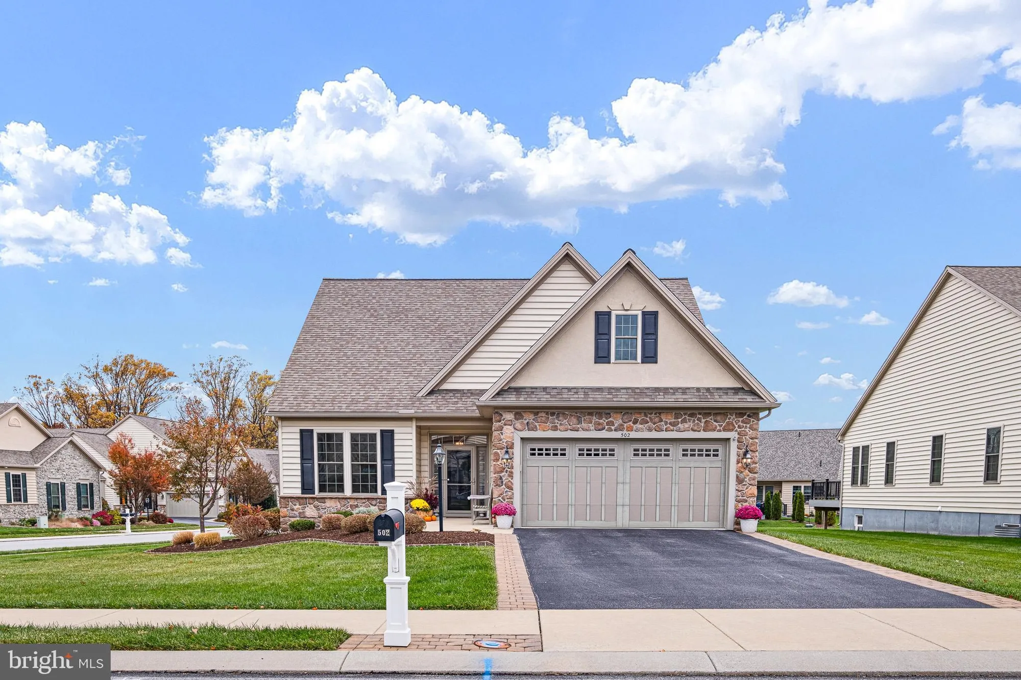 Property Slideshow image 1 of 24 | 502 ivy hill path, Cochranville, PA, 19330