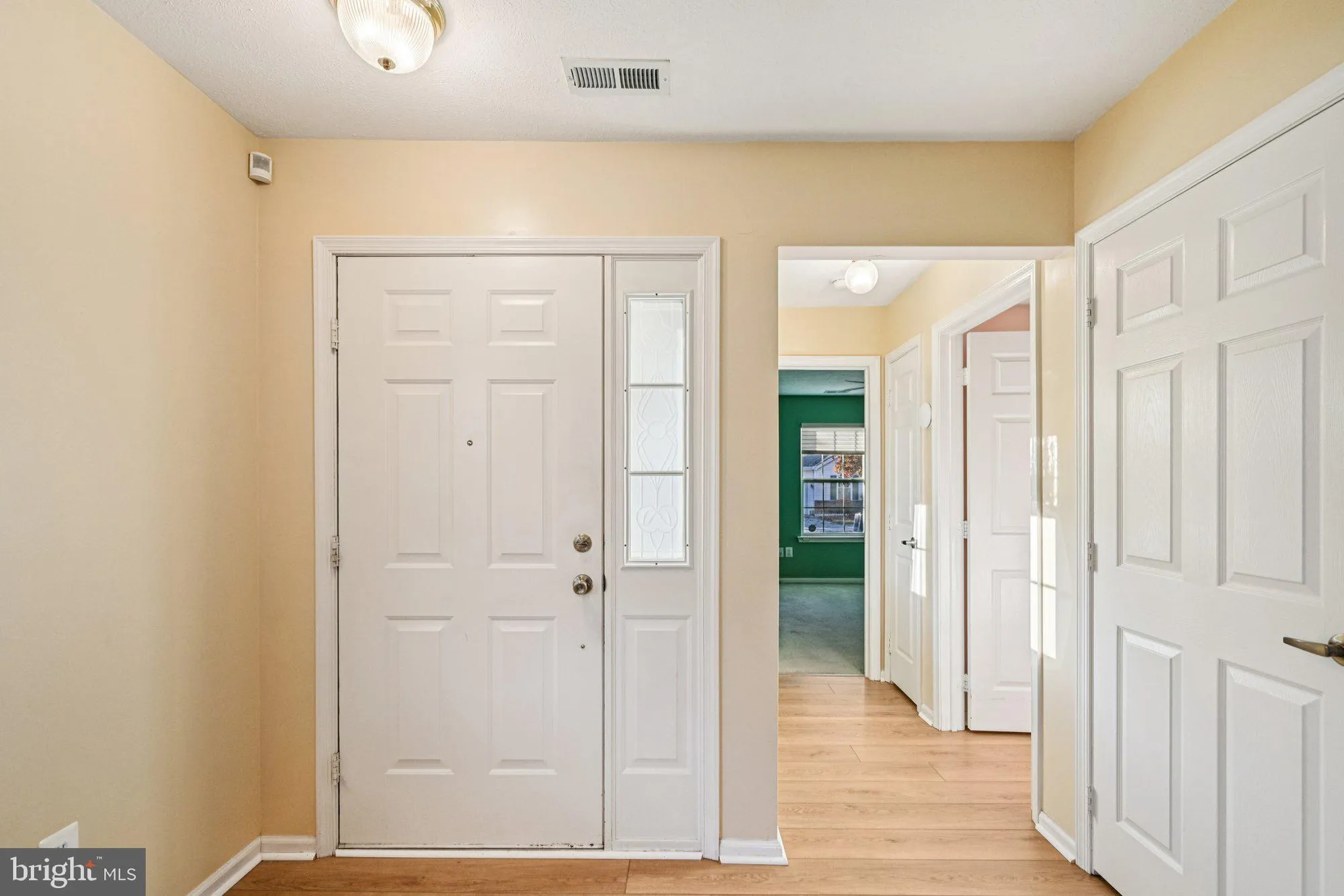 Property Slideshow image 13 of 53 | 17 peppergrass dr, Mount Laurel, NJ, 08054