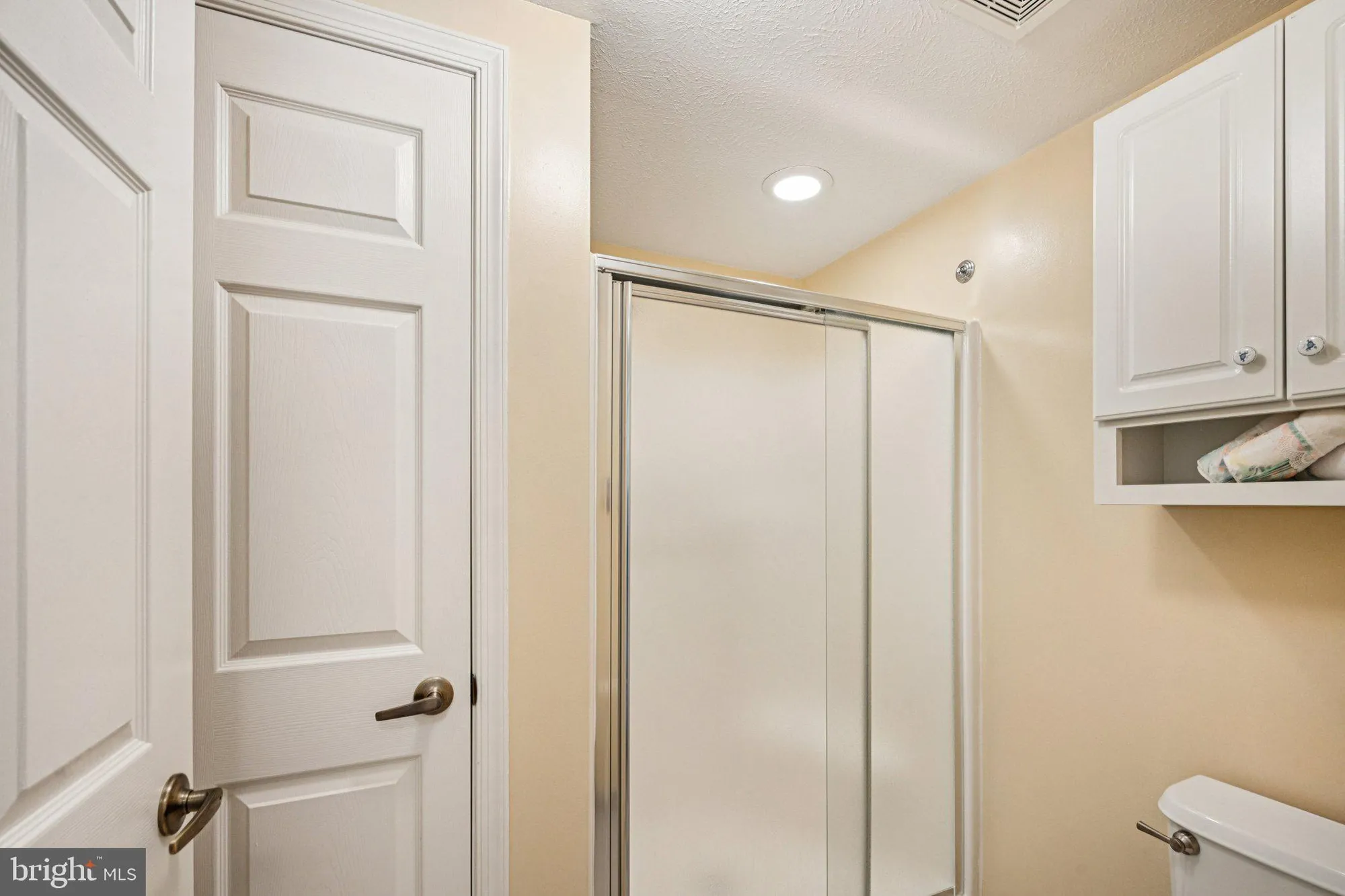 Property Slideshow image 32 of 53 | 17 peppergrass dr, Mount Laurel, NJ, 08054