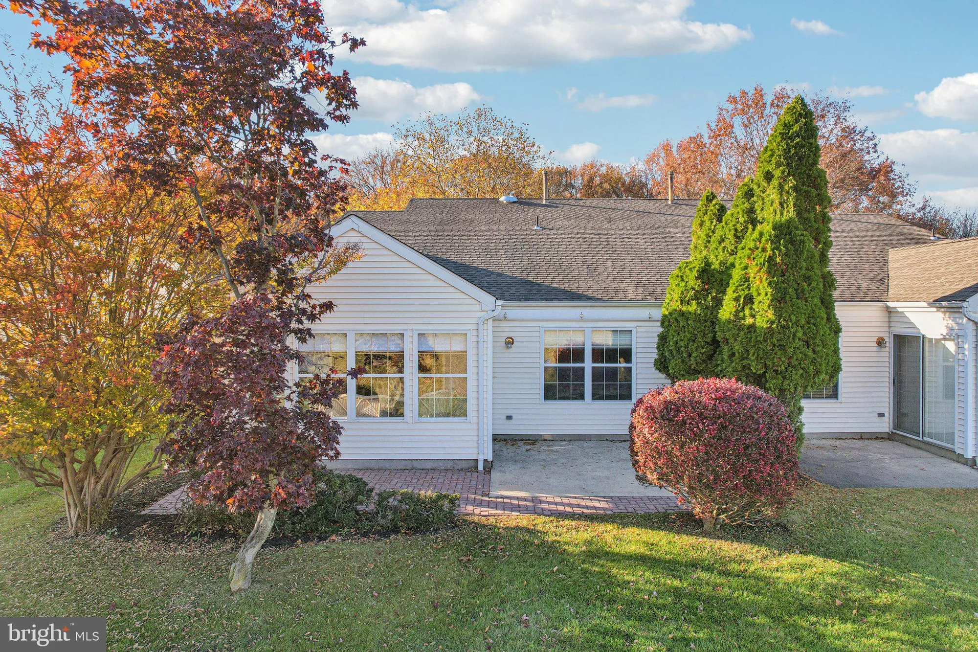 Property Slideshow image 44 of 53 | 17 peppergrass dr, Mount Laurel, NJ, 08054