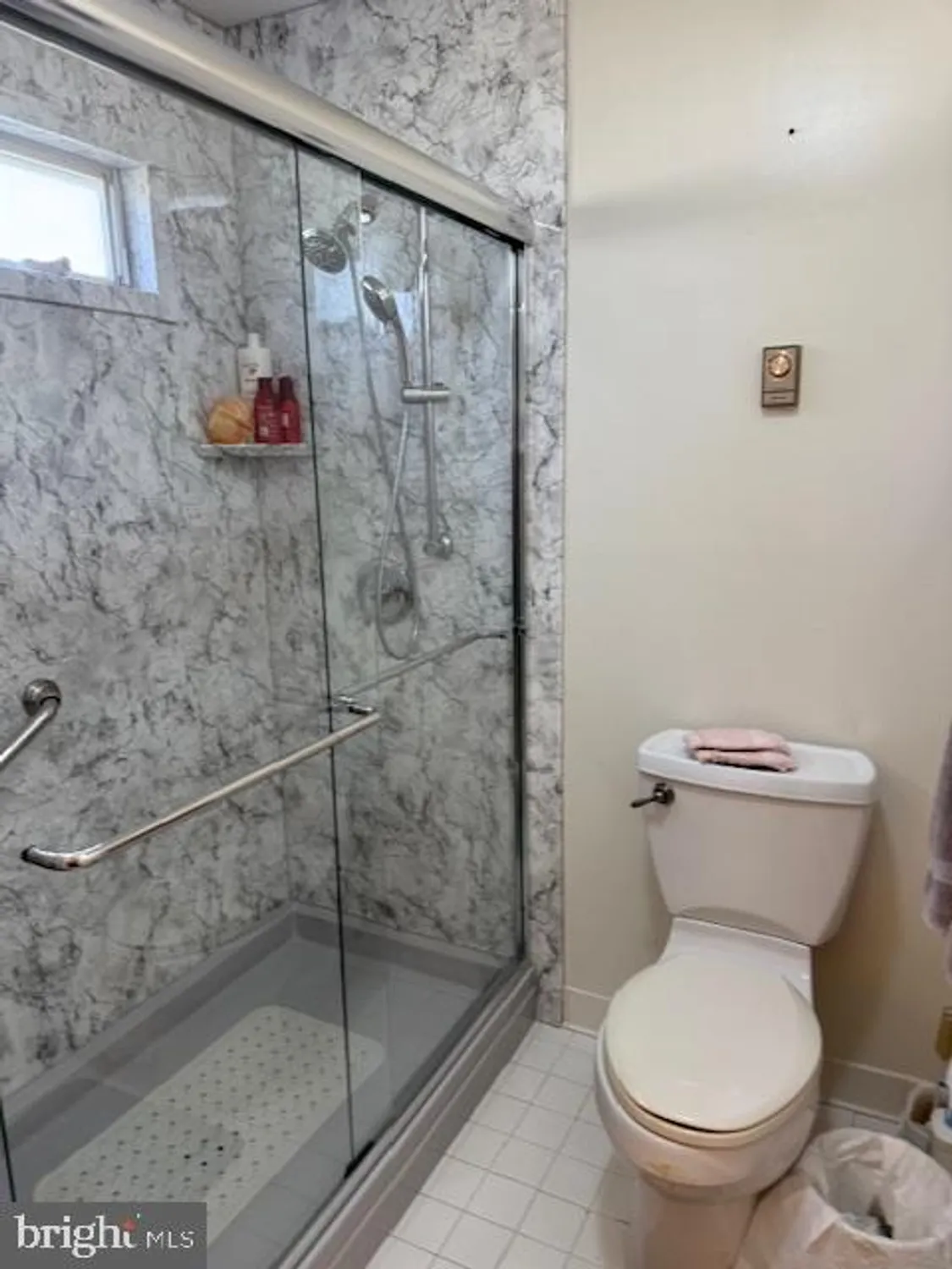 Property Slideshow image 18 of 30 | 14 burtons dr, Southampton, NJ, 08088