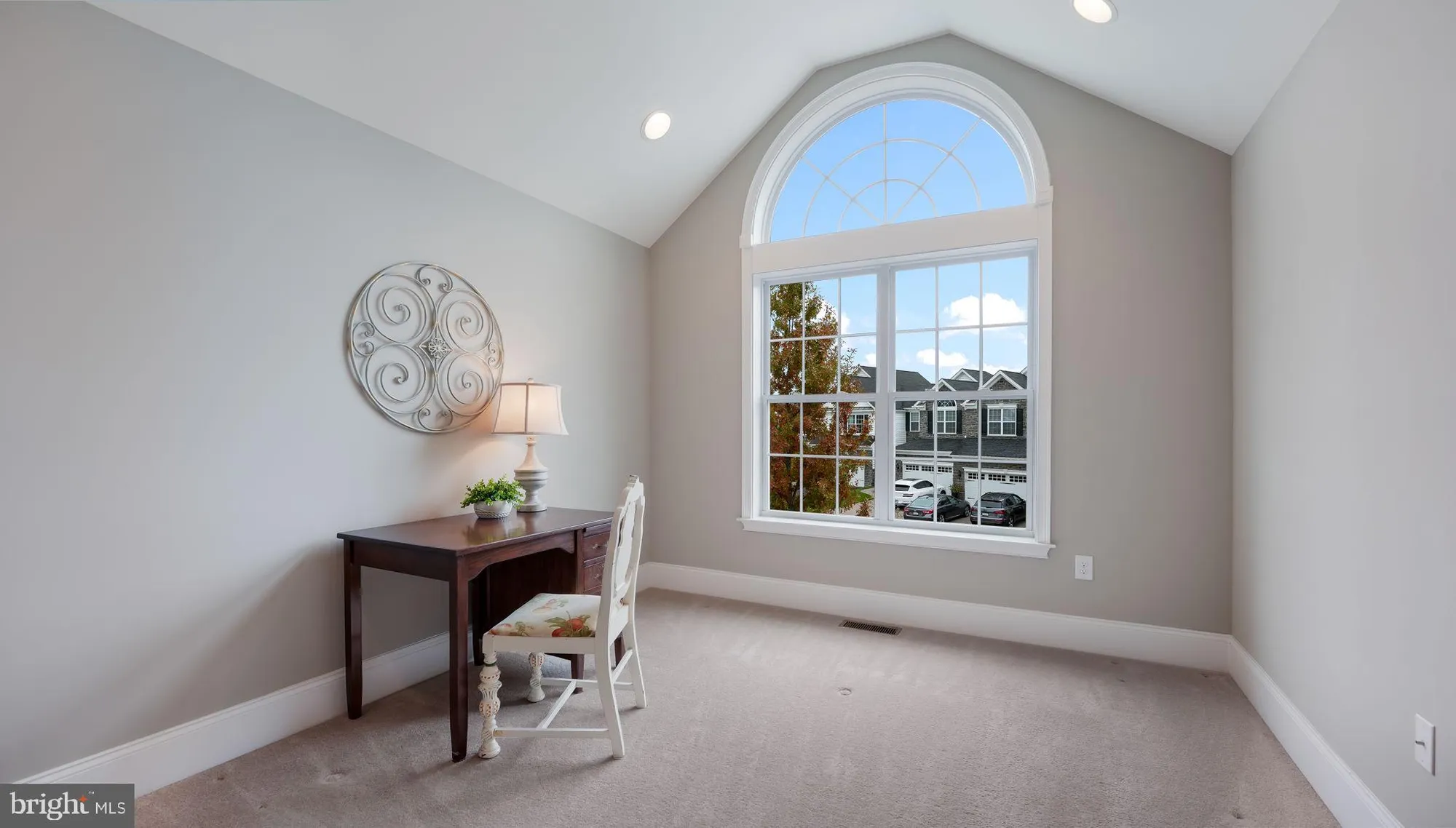 Property Slideshow image 23 of 31 | 34 hillyer ln, Newtown, PA, 18940