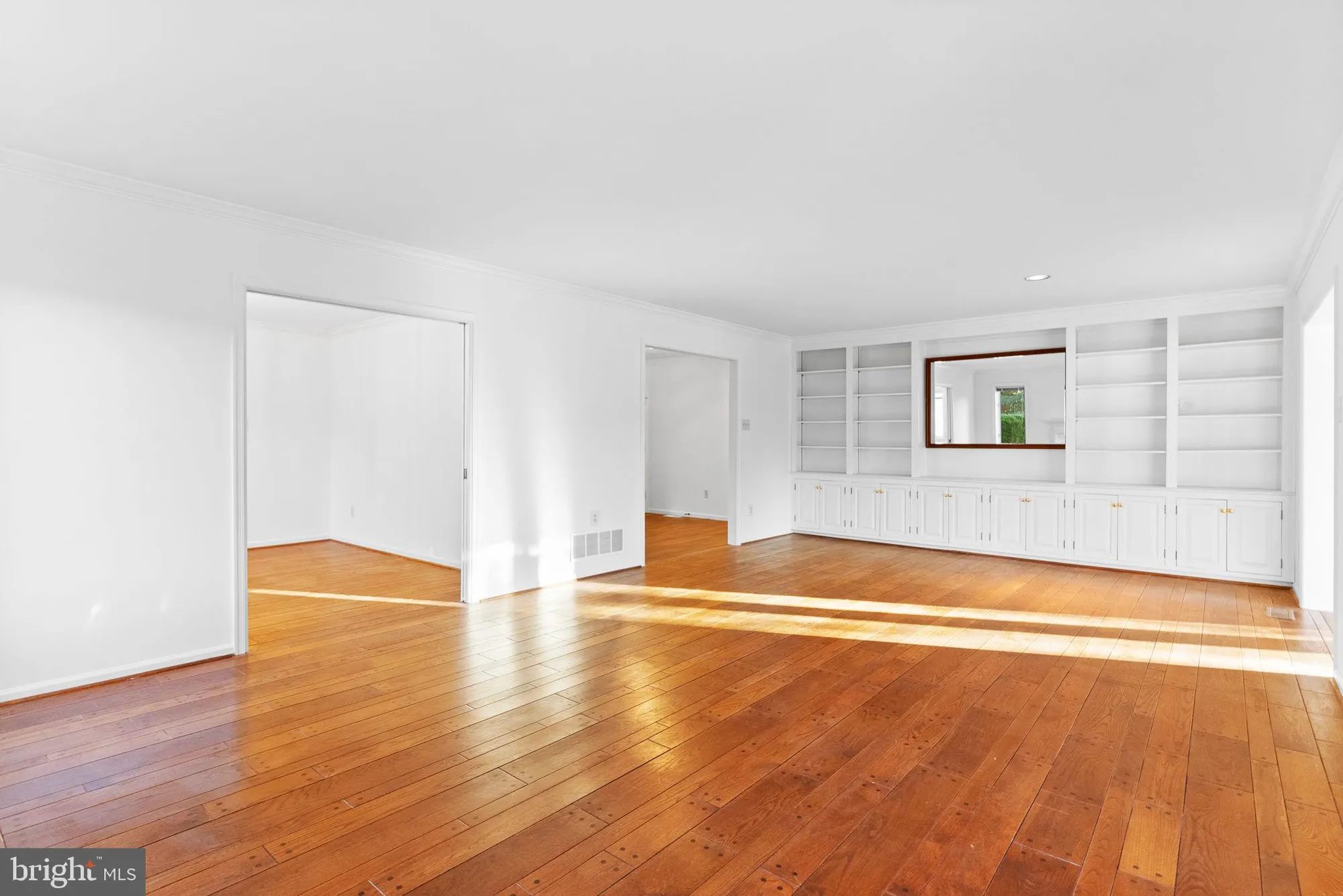 Property Slideshow image 8 of 52 | 254 chatham way # 254, West Chester, PA, 19380