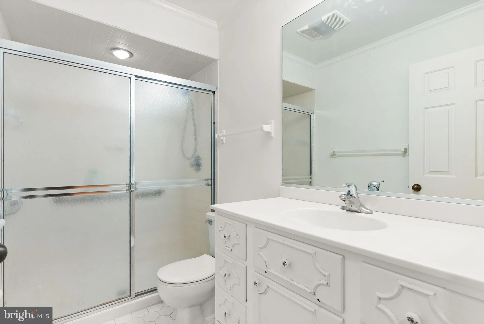 Property Slideshow image 26 of 52 | 254 chatham way # 254, West Chester, PA, 19380