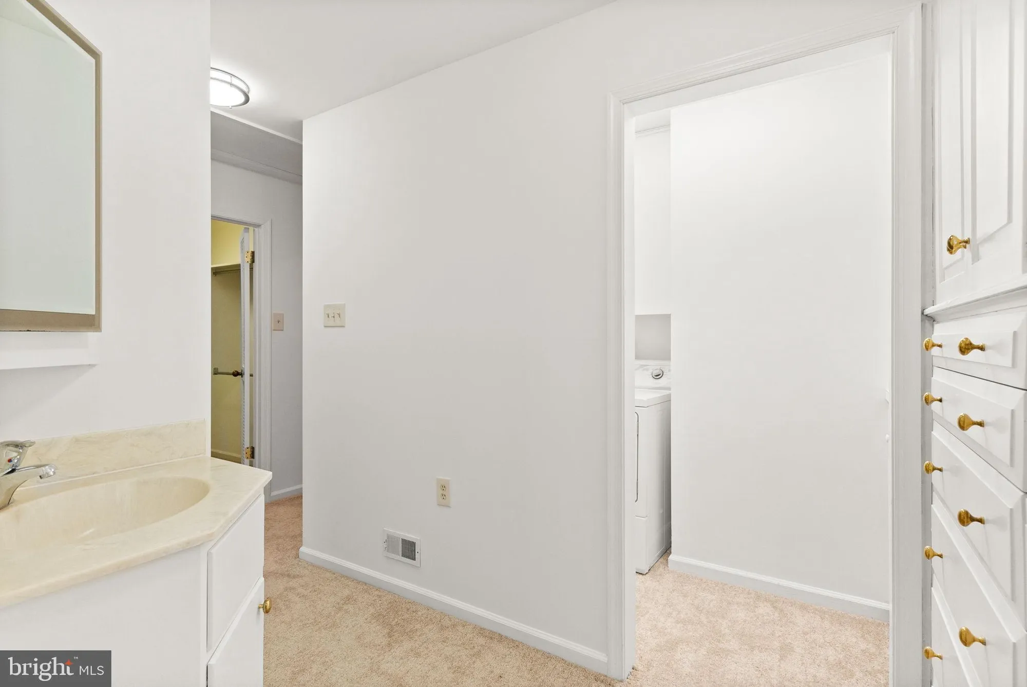 Property Slideshow image 28 of 52 | 254 chatham way # 254, West Chester, PA, 19380