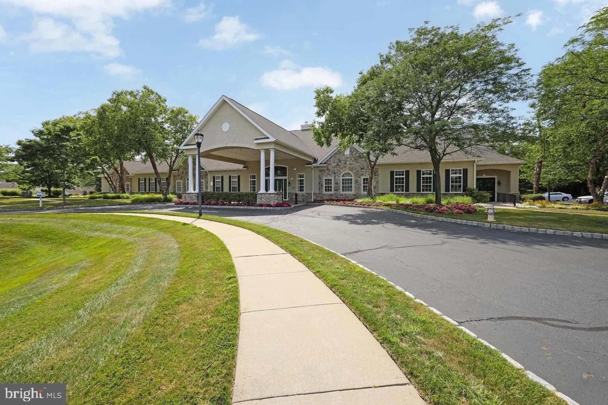 Property Slideshow image 4 of 4 | 43 barbary ln, Columbus, NJ, 08022