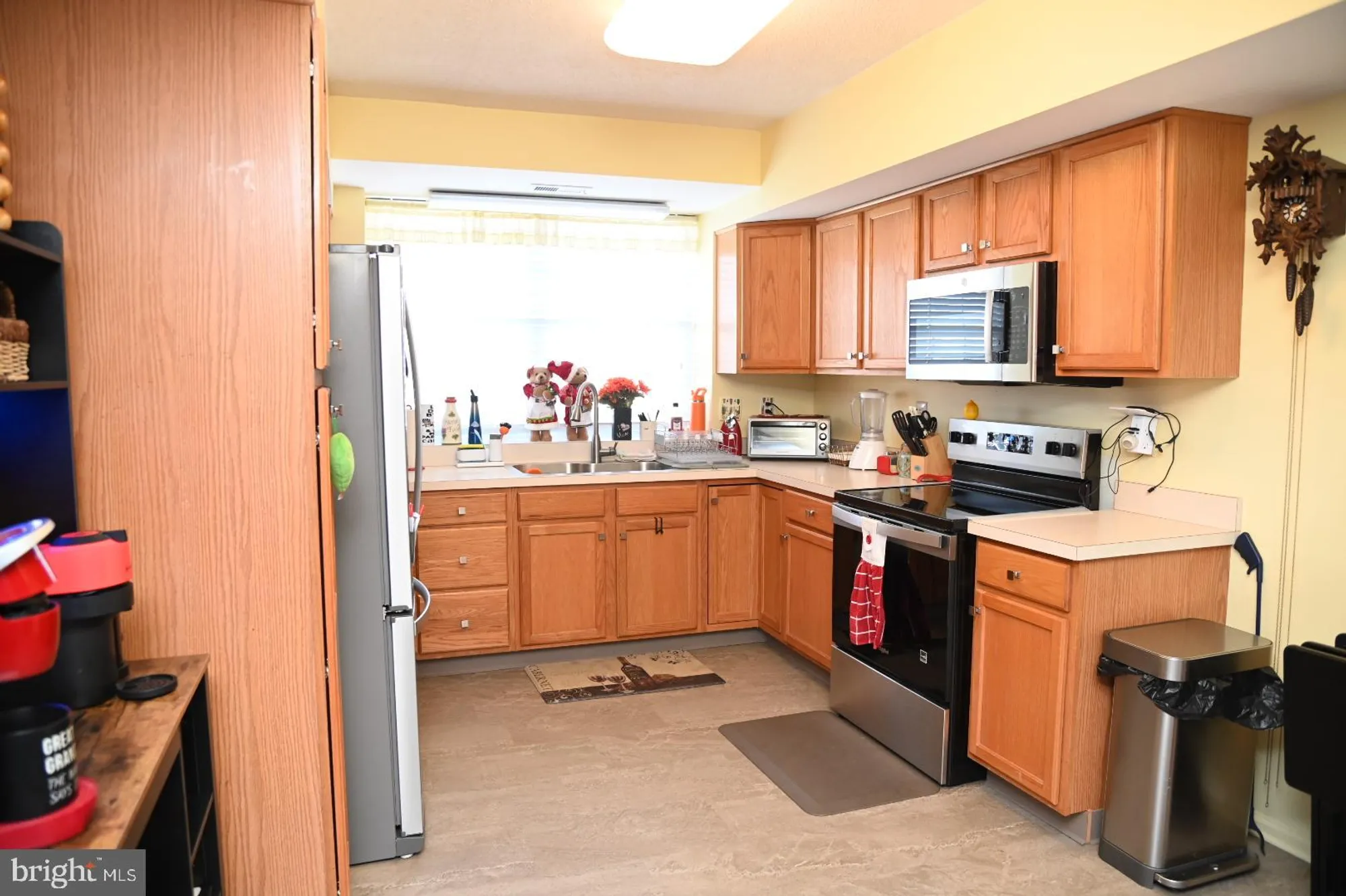 Property Slideshow image 8 of 52 | 11111 centennial sta 111, Warminster, PA, 18974