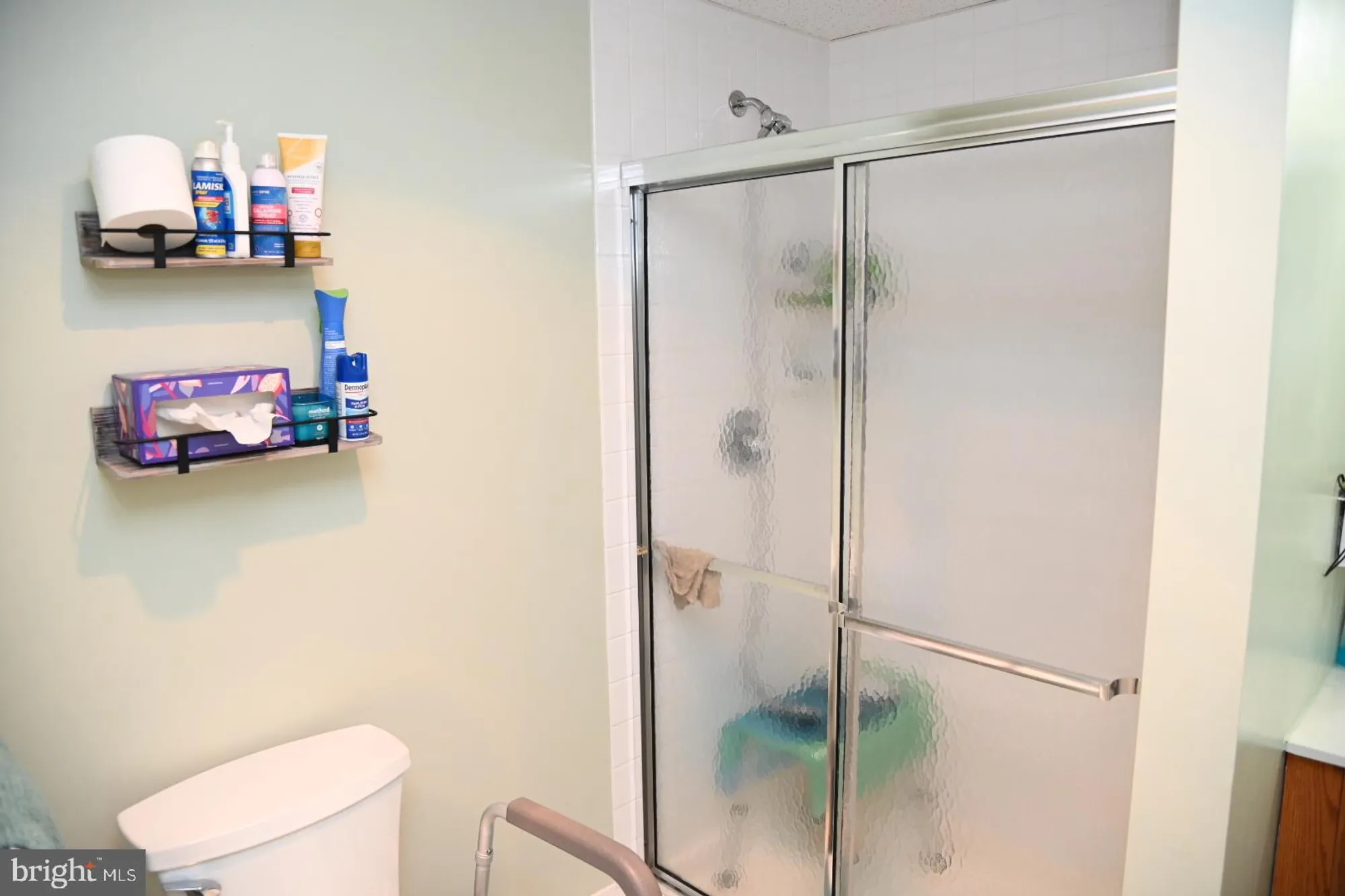 Property Slideshow image 14 of 52 | 11111 centennial sta 111, Warminster, PA, 18974